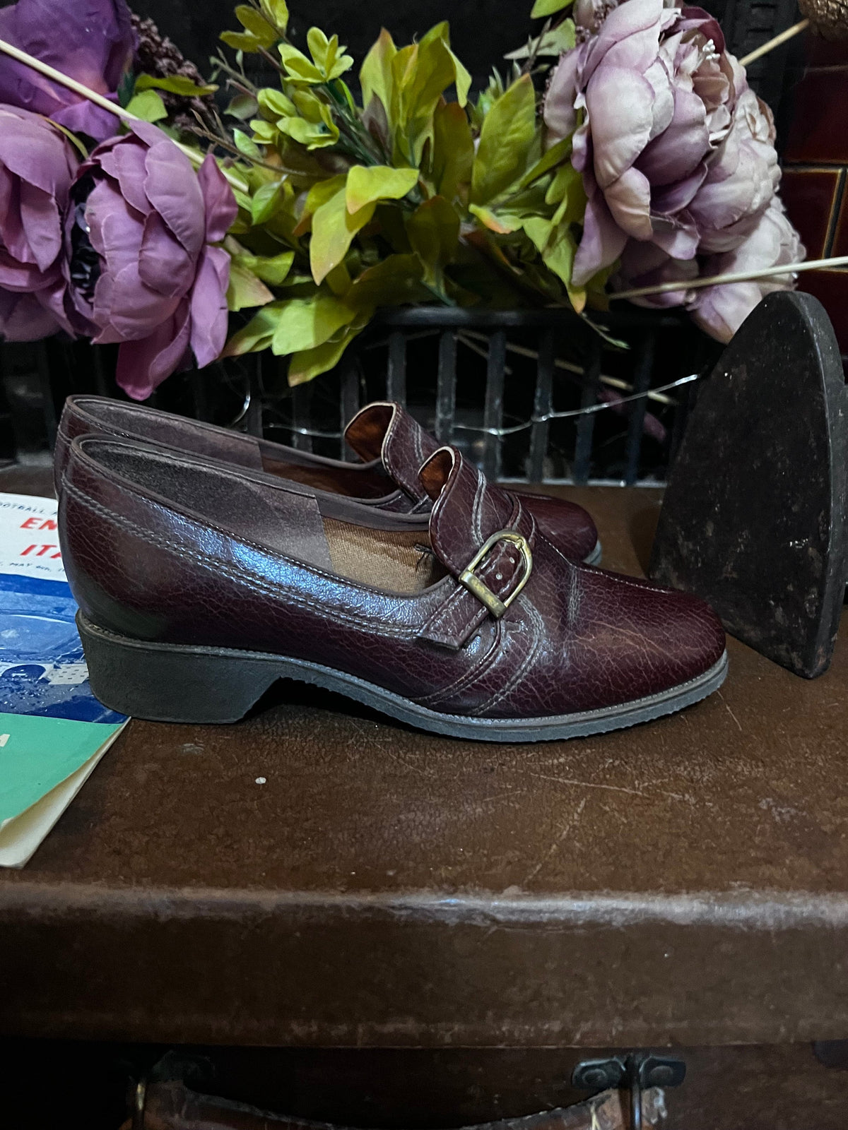 1960s Brown Leather Buckle Shoes, Made in England, Chunky Heel Mod Style (UK 2.5)