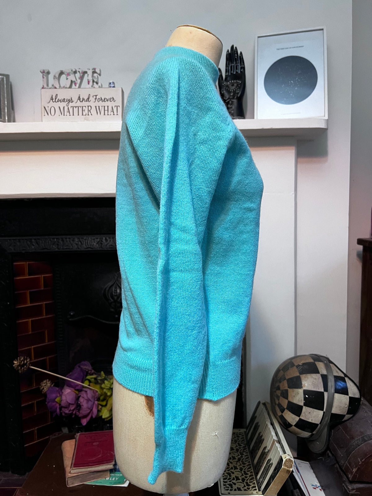 1950s Mint Green Pointelle Knit Sweater | Mock Neck Retro Pullover (UK 8)