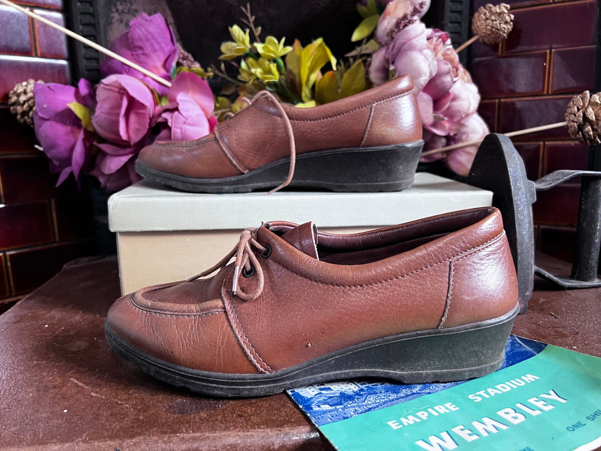 1960s Start-rite Brown Leather Derby Shoes, UK 3, Original Box