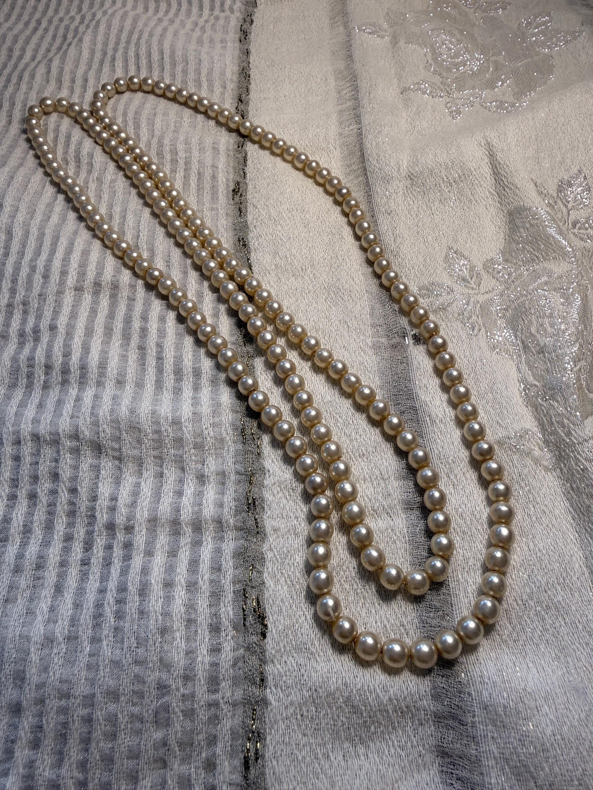Vintage Long Faux Pearl Necklace Cream Glass Pearl Beads 1950s 1960s Jewellery