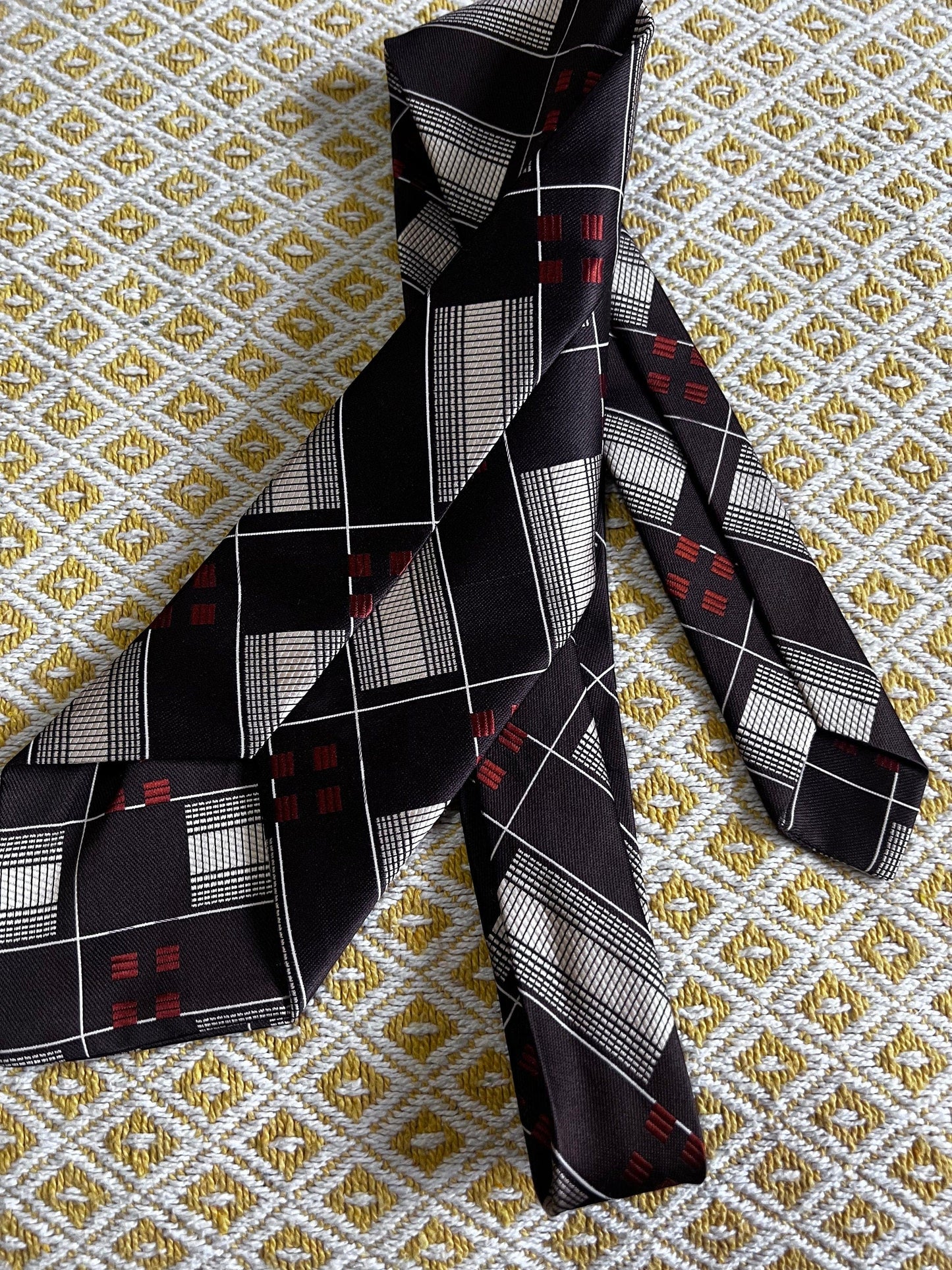 1930s 1940s Mens Necktie Tie, brown orange check tie, Vintage Tie, Vintage Necktie, 30s 40s Tie, vintage neckwear