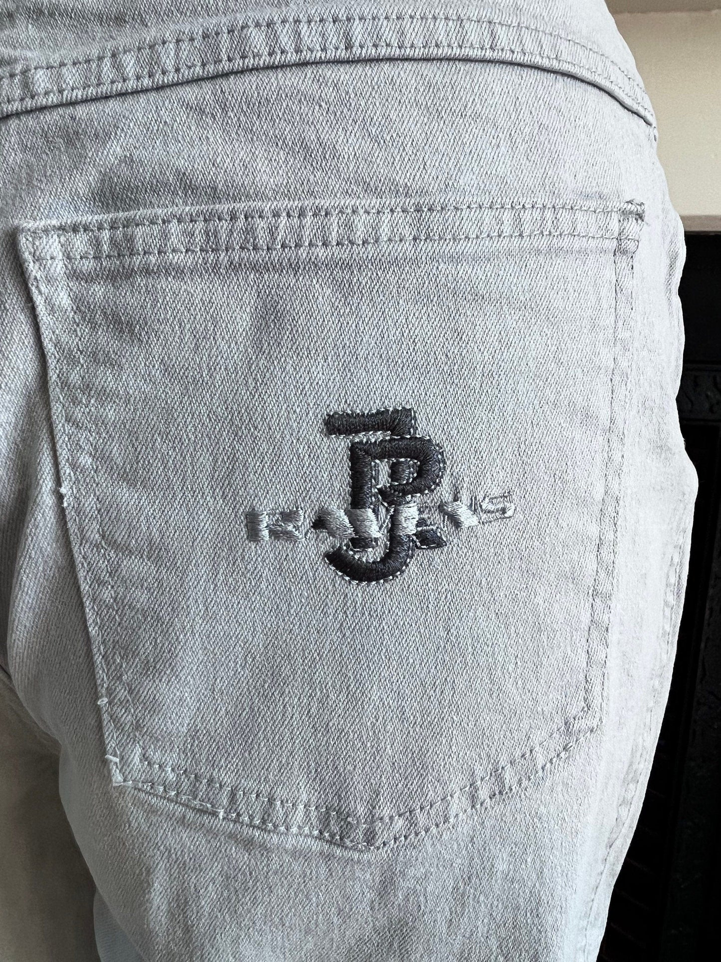 1990s Vintage low rise waist skinny flare bootcut jeans, UK8 waist 28” Leg 28”