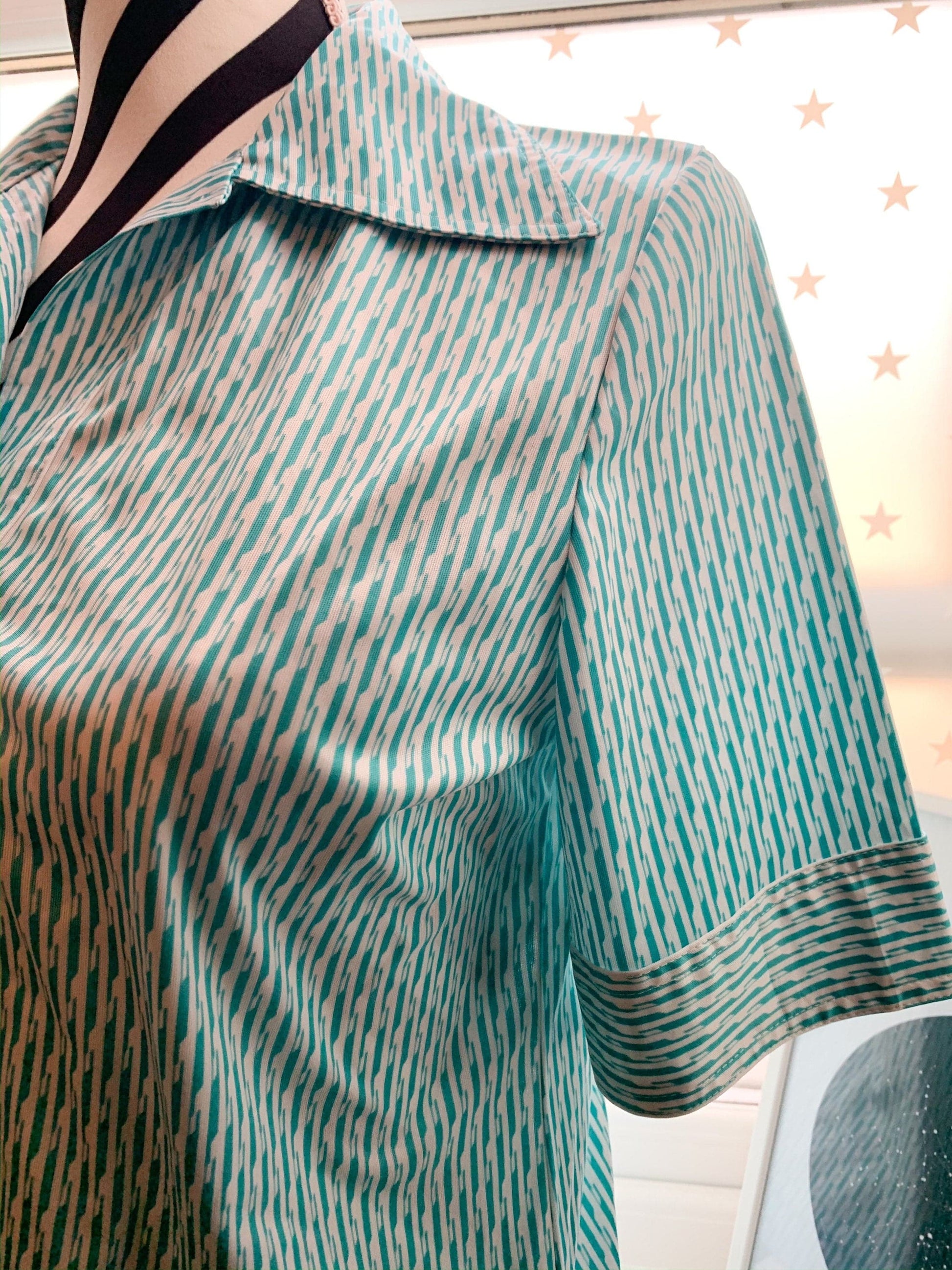 70s vintage Blouse Shirt 70s Vintage Japanese turquoise blue stripe short sleeve pattern blouse western shirt dagger collars