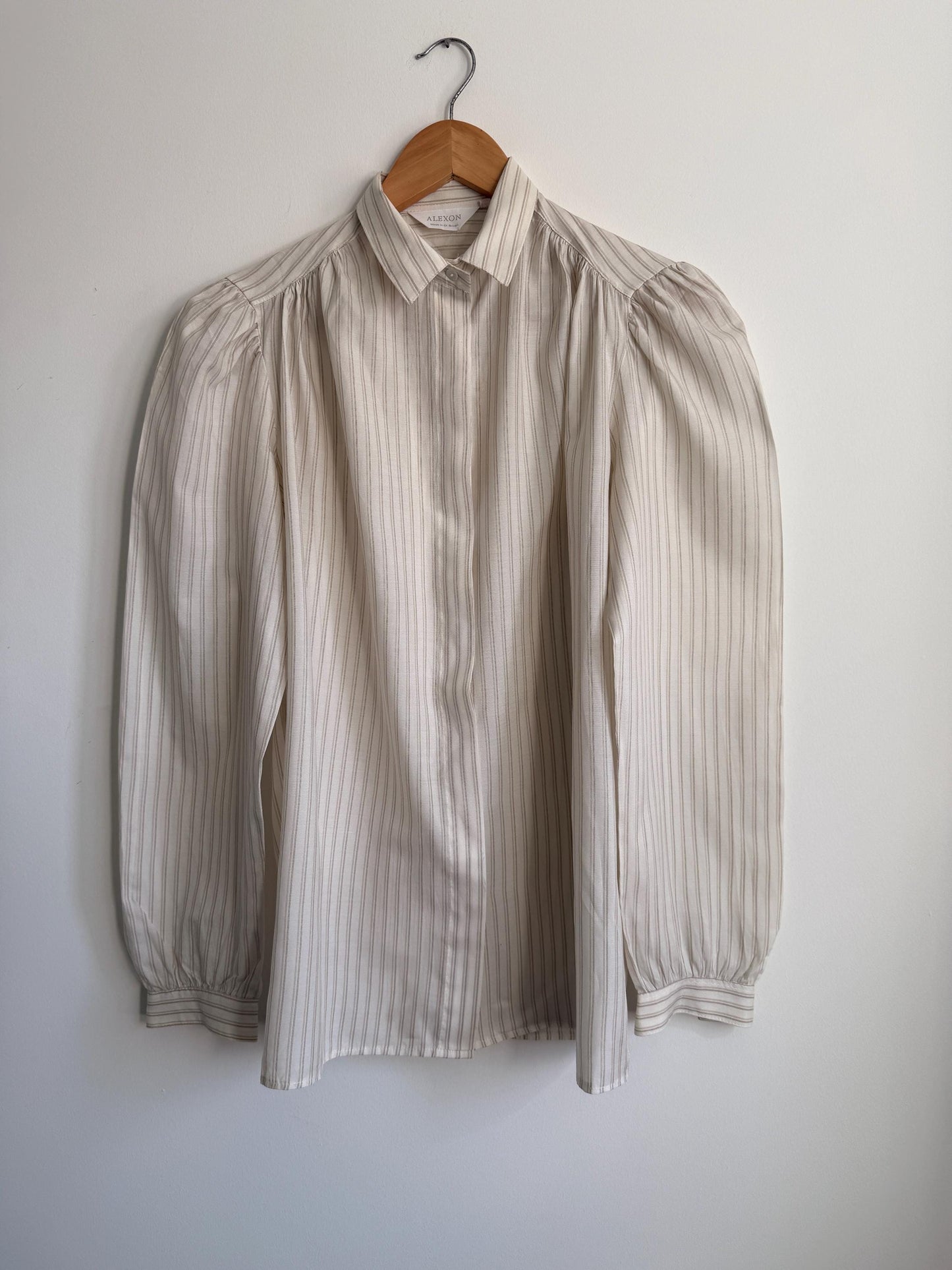 Vintage Alexon Striped Blouse Cream Long Sleeve Shirt Puff Sleeve Secretary Blouse Smart Vintage Office Shirt Classic British Fashion