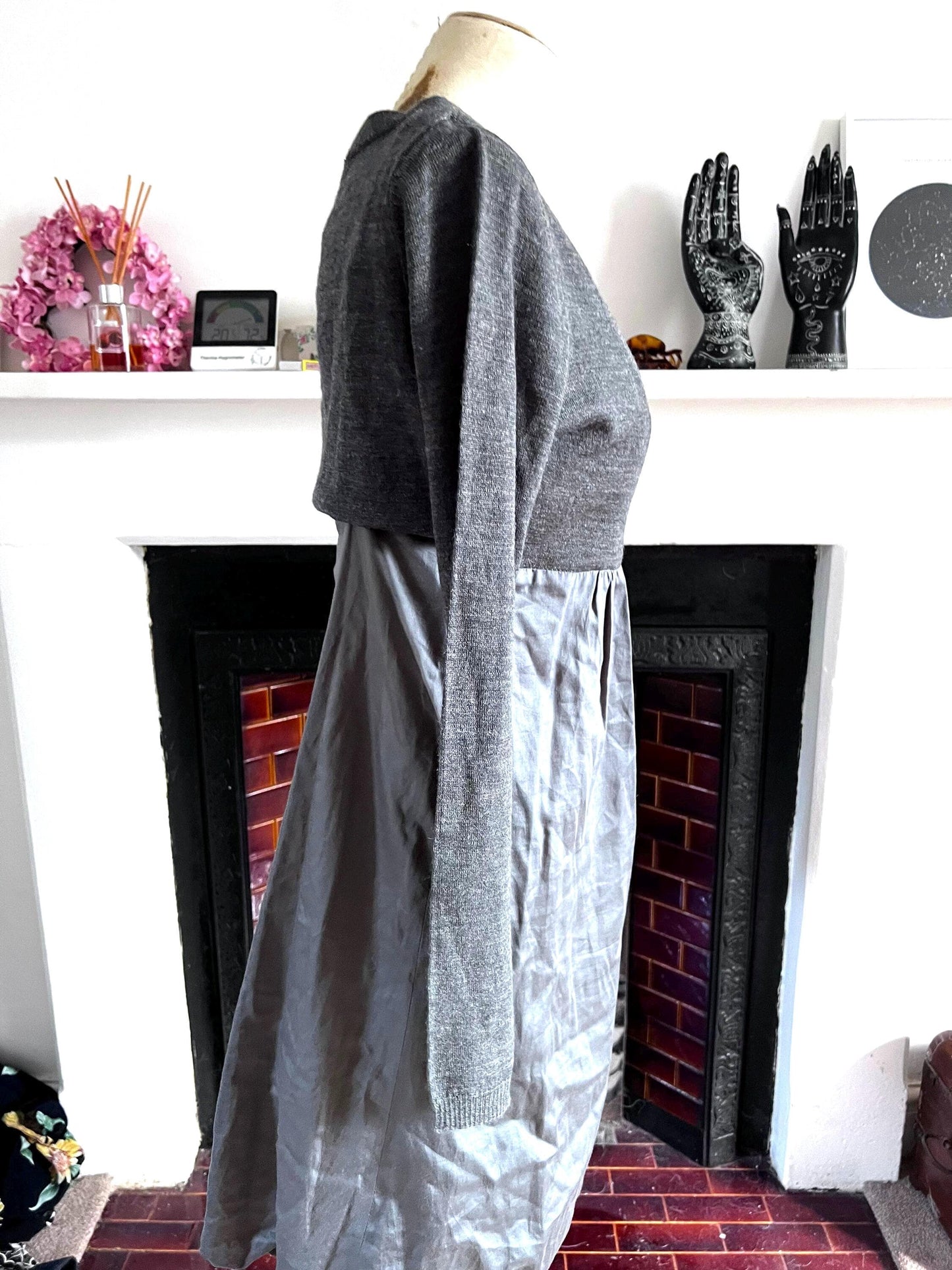Grey Vintage Faux Cardigan Dress - Viscose and wool Dres Grey Casual Dress - Autumnal Vibes - Winter Dress