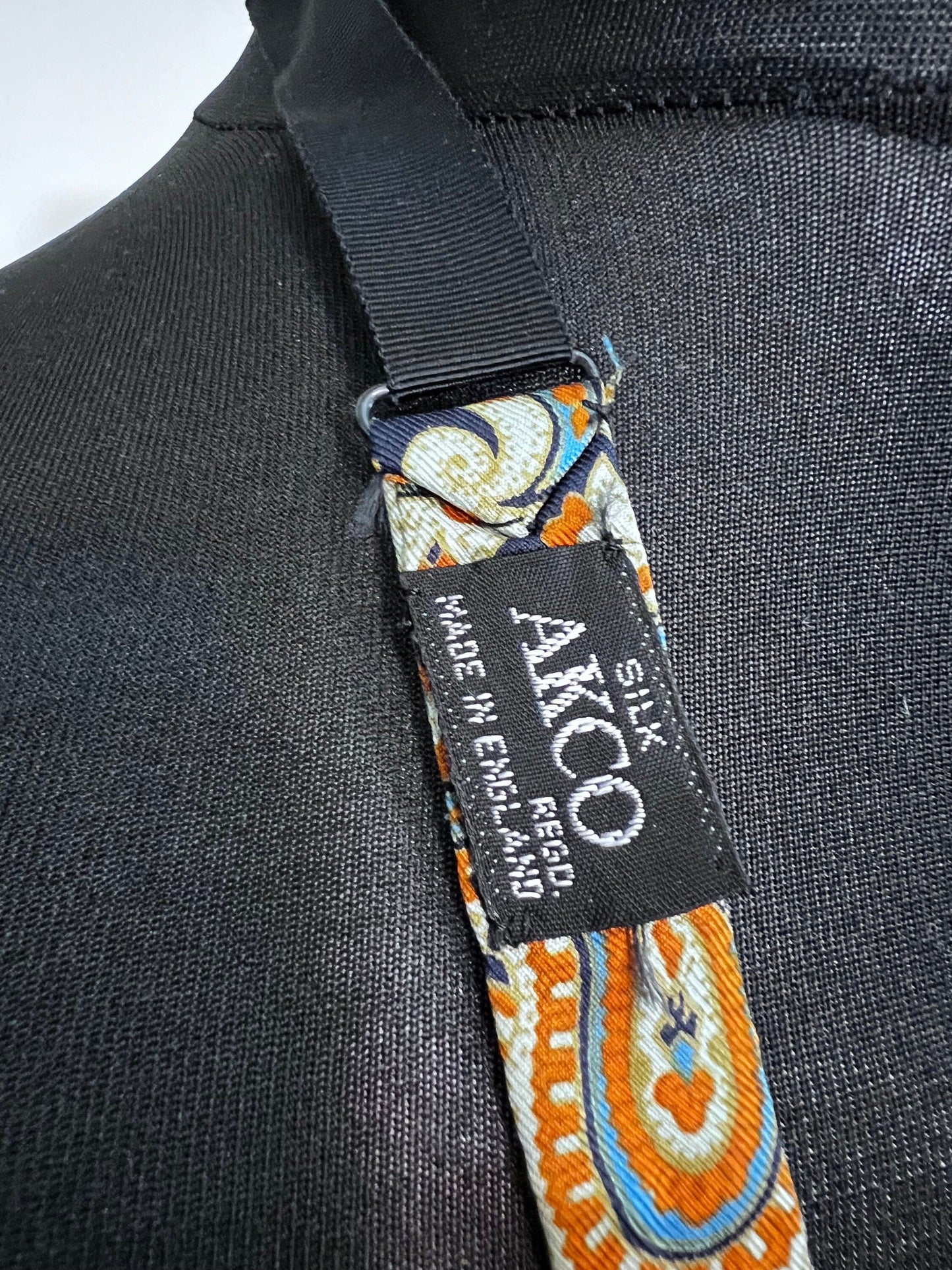 1950s 1960s Mens Vintage Paisley Silk Bow Necktie Tie, Paisley silk bow tie, Vintage Tie, Vintage Necktie, 50s Tie, vintage neckwear,