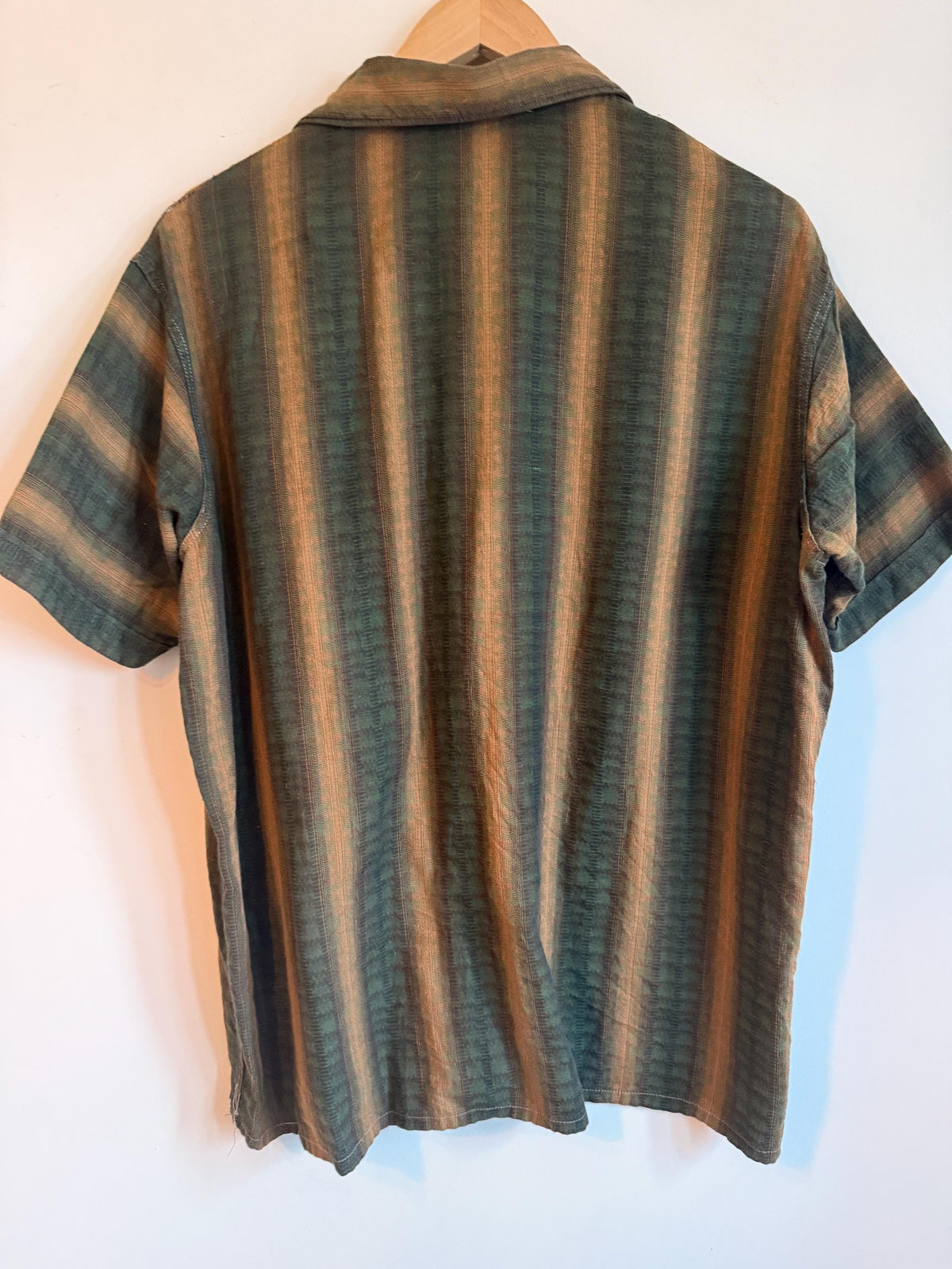 Vintage 1940s 1950s Men’s Striped Leisure Shirt Green Brown Rockabilly Shirt