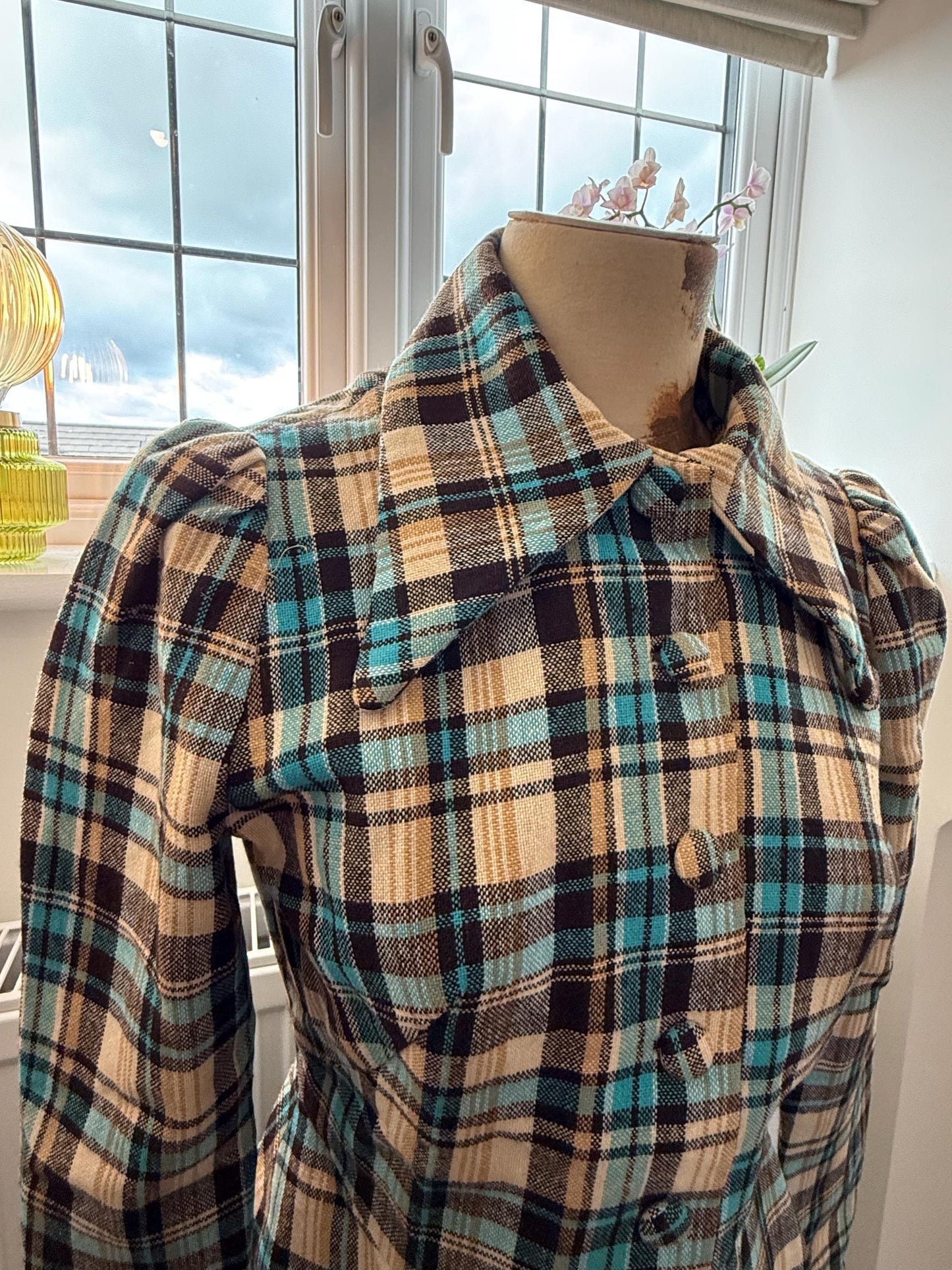 Vintage 1940s Handmade Check Top – Plaid Button Front Blouse, Lightweight Long Sleeve UK 10–12, Retro Wartime Style