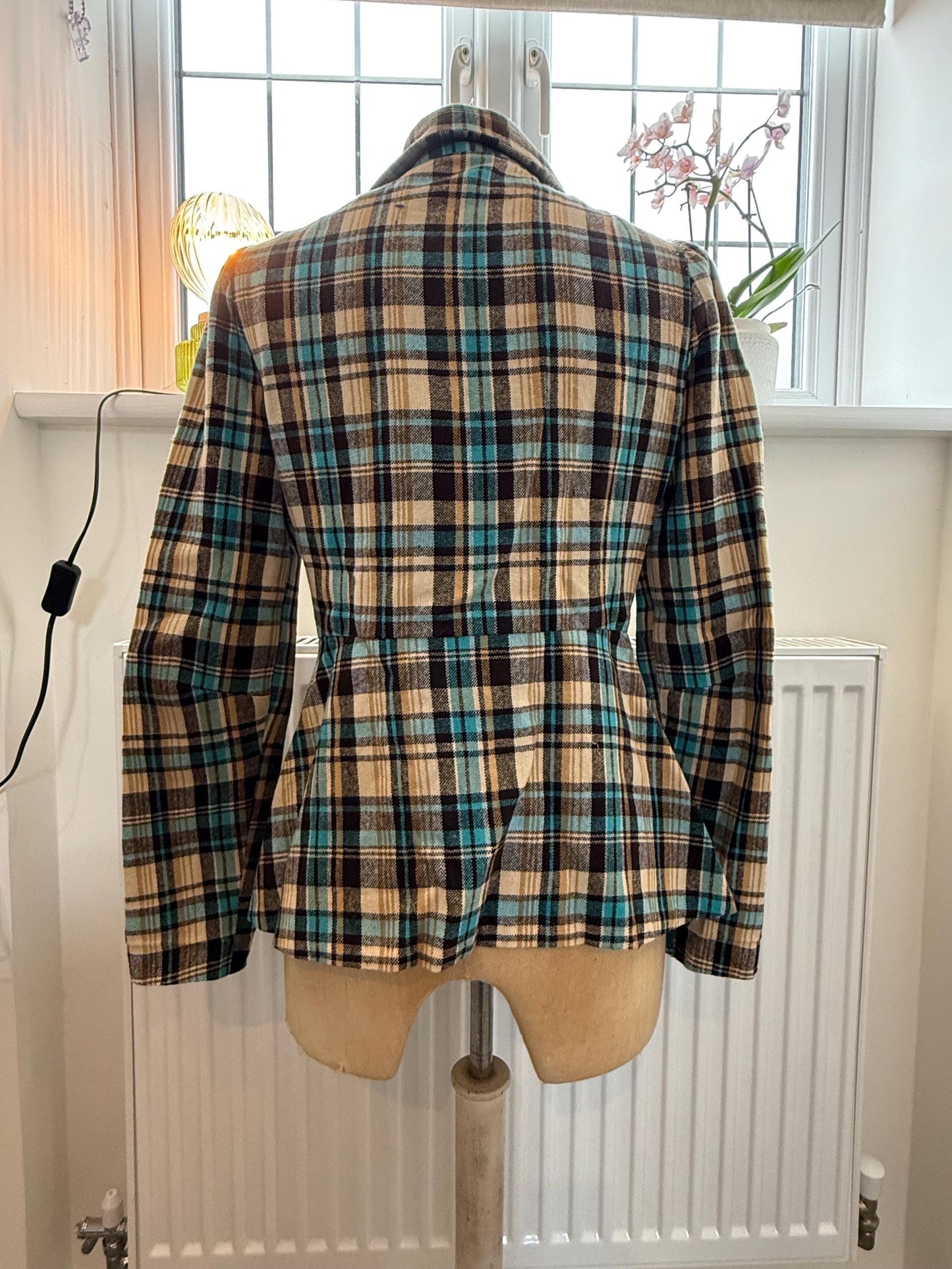 Vintage 1940s Handmade Check Top – Plaid Button Front Blouse, Lightweight Long Sleeve UK 10–12, Retro Wartime Style
