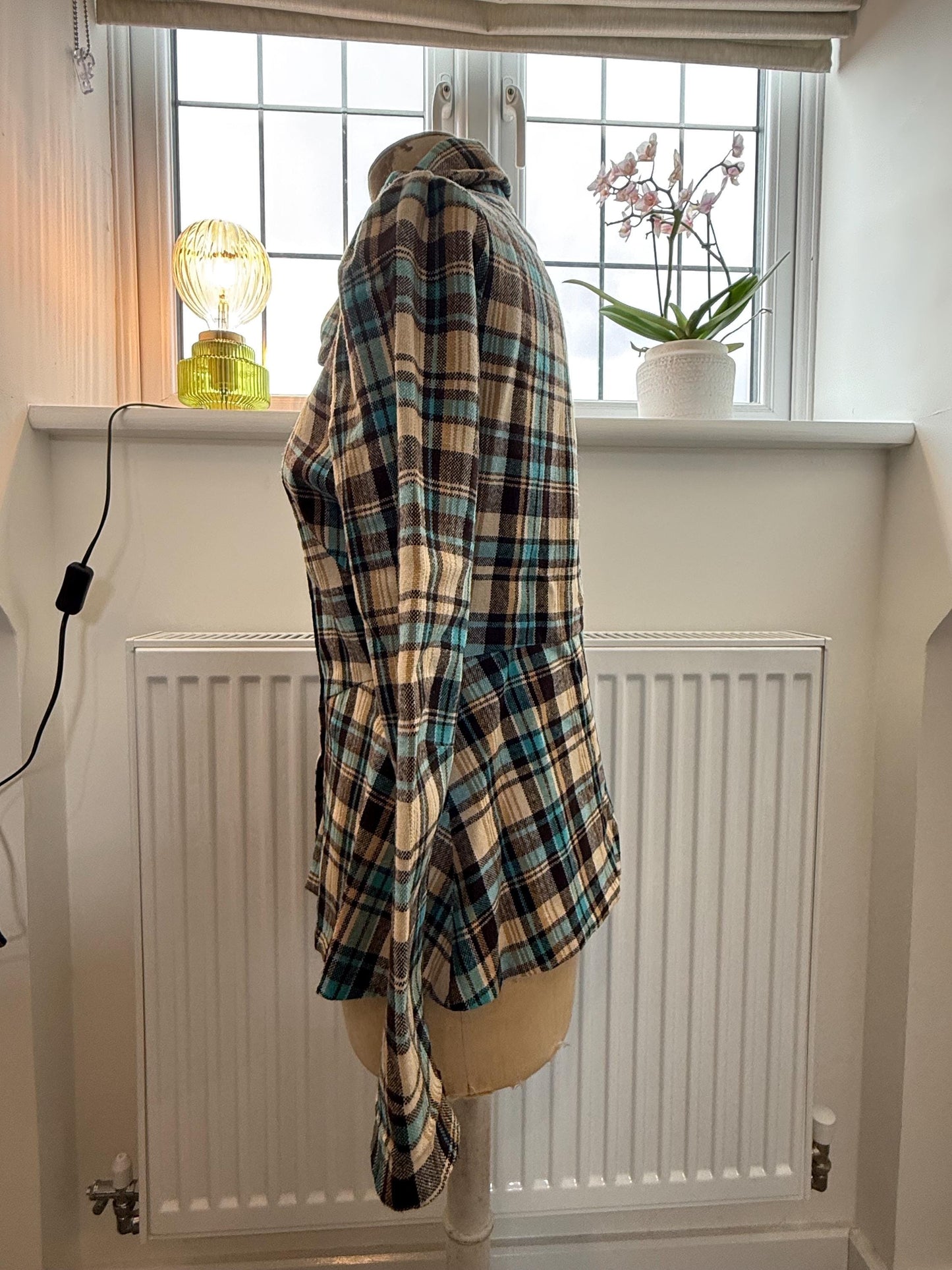 Vintage 1940s Handmade Check Top – Plaid Button Front Blouse, Lightweight Long Sleeve UK 10–12, Retro Wartime Style