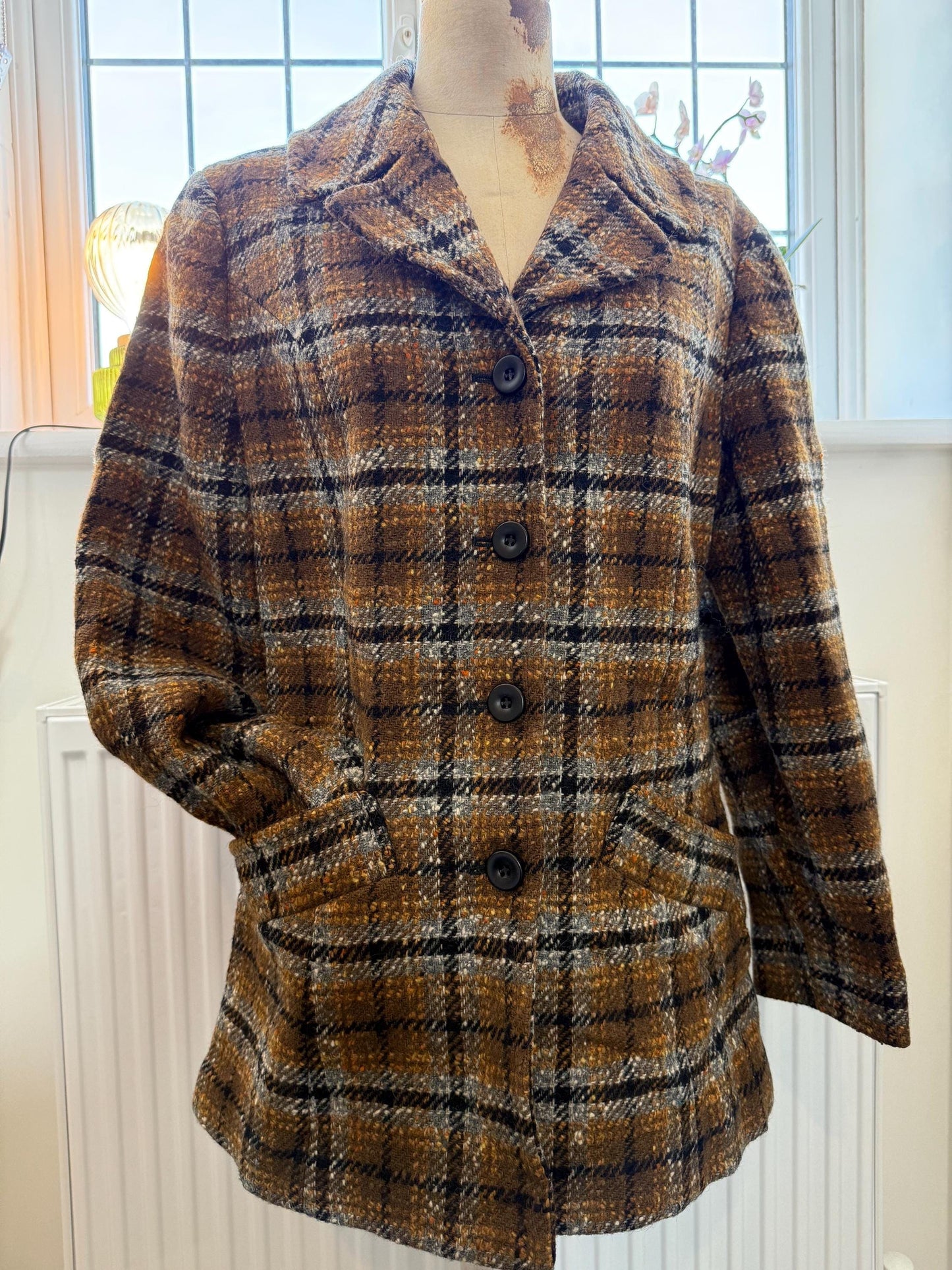 Vintage 1950s Pendleton Wool Coat – Brown Plaid Check Jacket, Pure Virgin Wool, USA Made, Size M