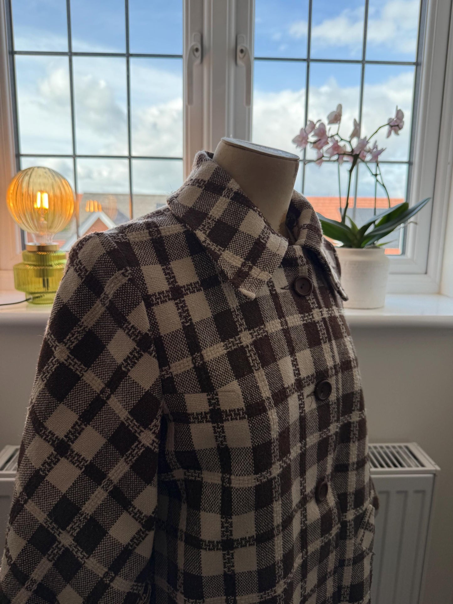 Vintage 1950s Swing Coat – Brown Check Lightweight Overcoat, 3/4 Sleeve Turn Up, Slanted Pocket Midcentury Style
