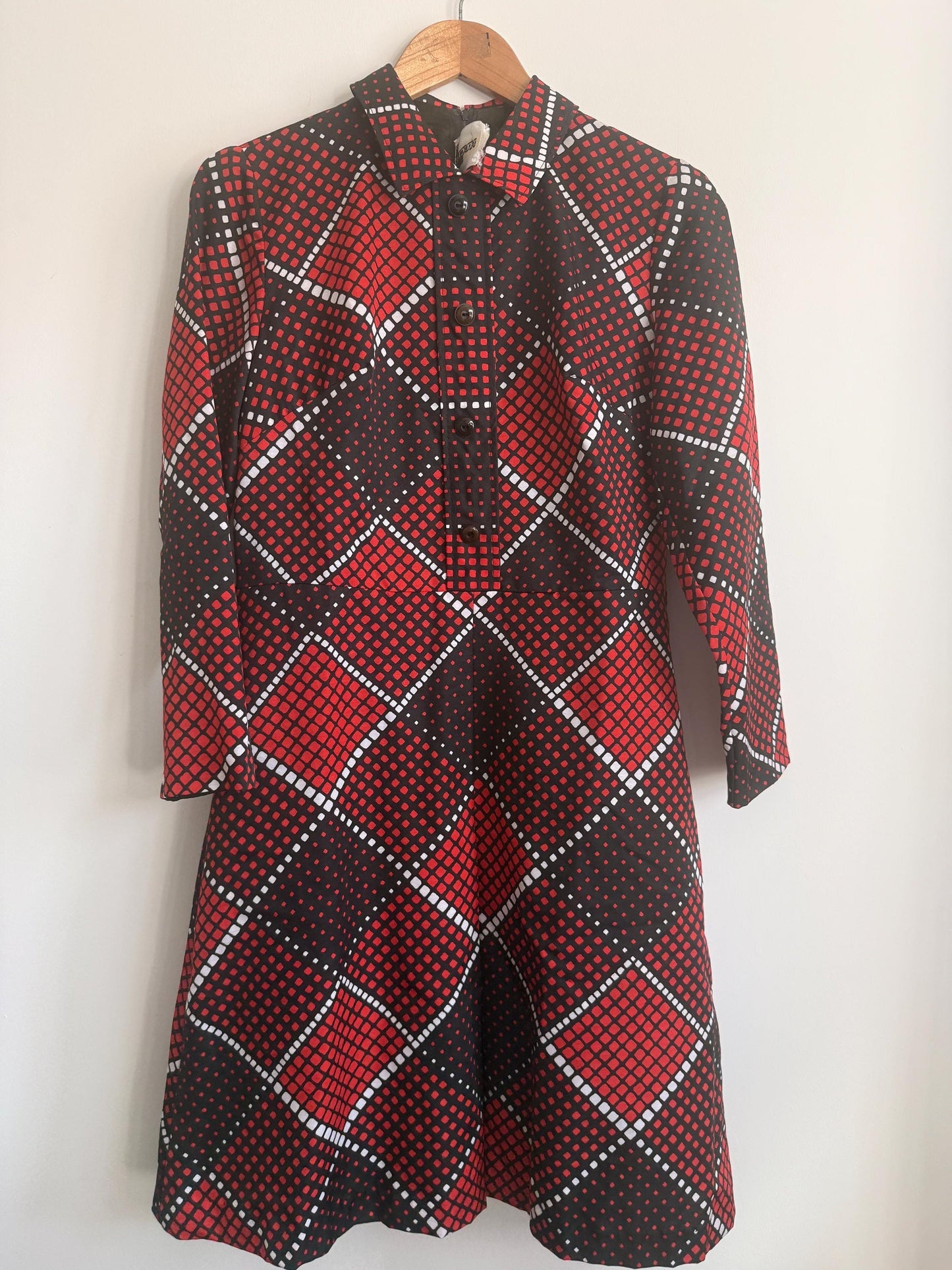 Vintage 1970s Hucke Mod Dress | Red Black Geometric Print Dress | Long Sleeve Shirt Dress | Retro Mini Dress | German Vintage | UK 10