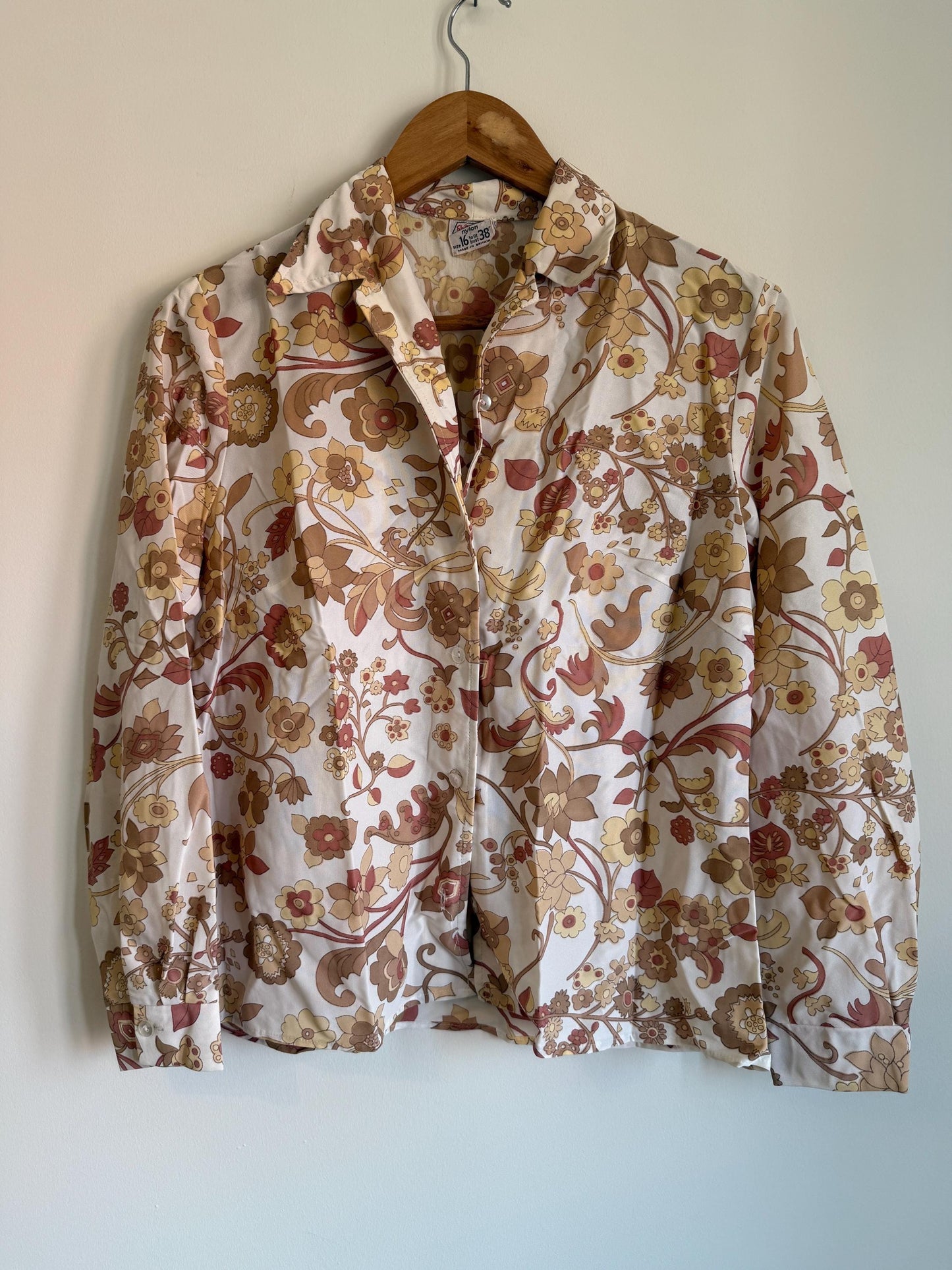 Vintage 70s Floral Blouse UK 8-10 | Cream Boho Long Sleeve Shirt | Romantic Retro Polyester Top Cottagecore Vintage