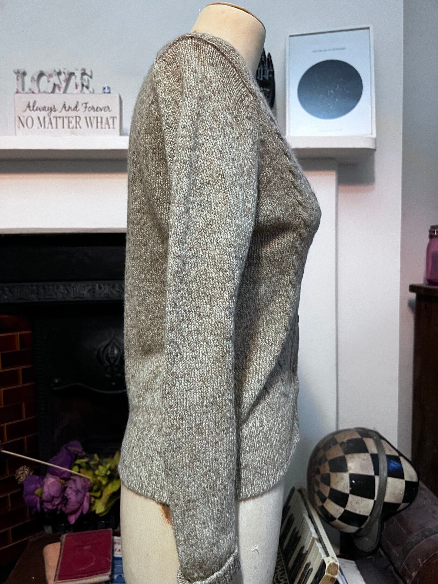 Vintage beige Cardigan long sleeve cardigan cable knit cardigan, vintage, knitwear, vintage vest, 70s cardigan beige cardigan pockets wool