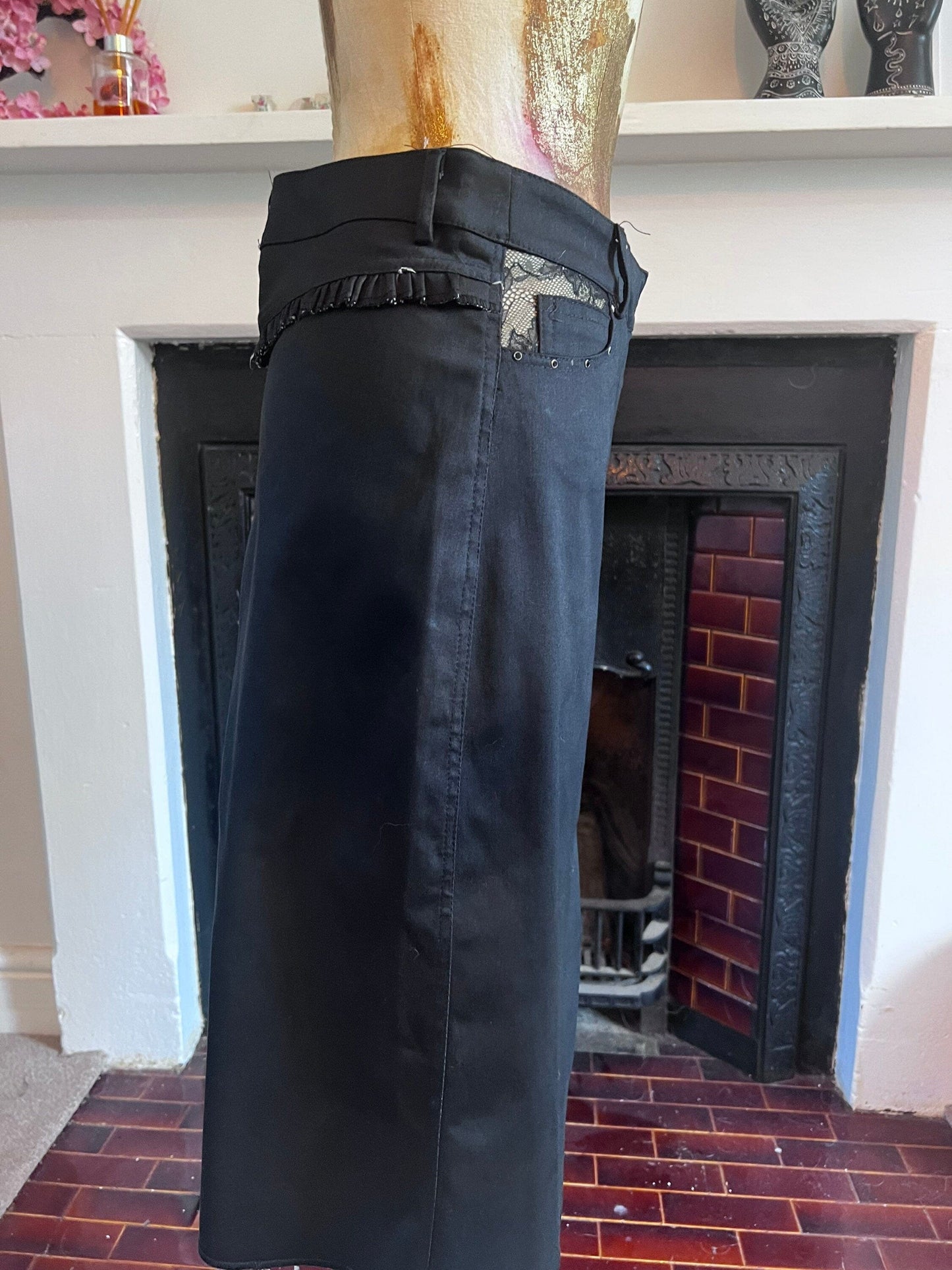 Vintage Black Western Style Skirt - Lace Details - A-Line Black Skirt 90s Black Stretch Skirt - Sharagano UK12