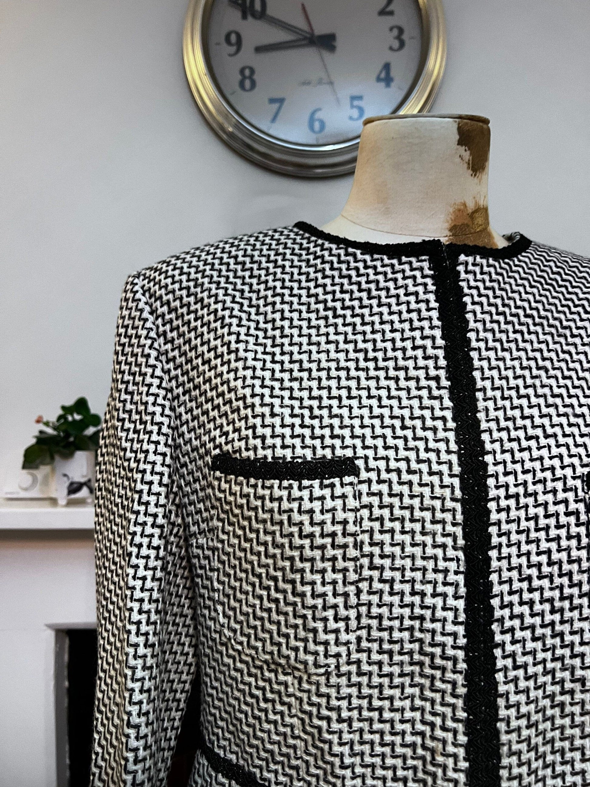 Vintage Houndstooth Blazer- Black White Hidden Closure Vented Sleeves Vintage UK12 - M&S