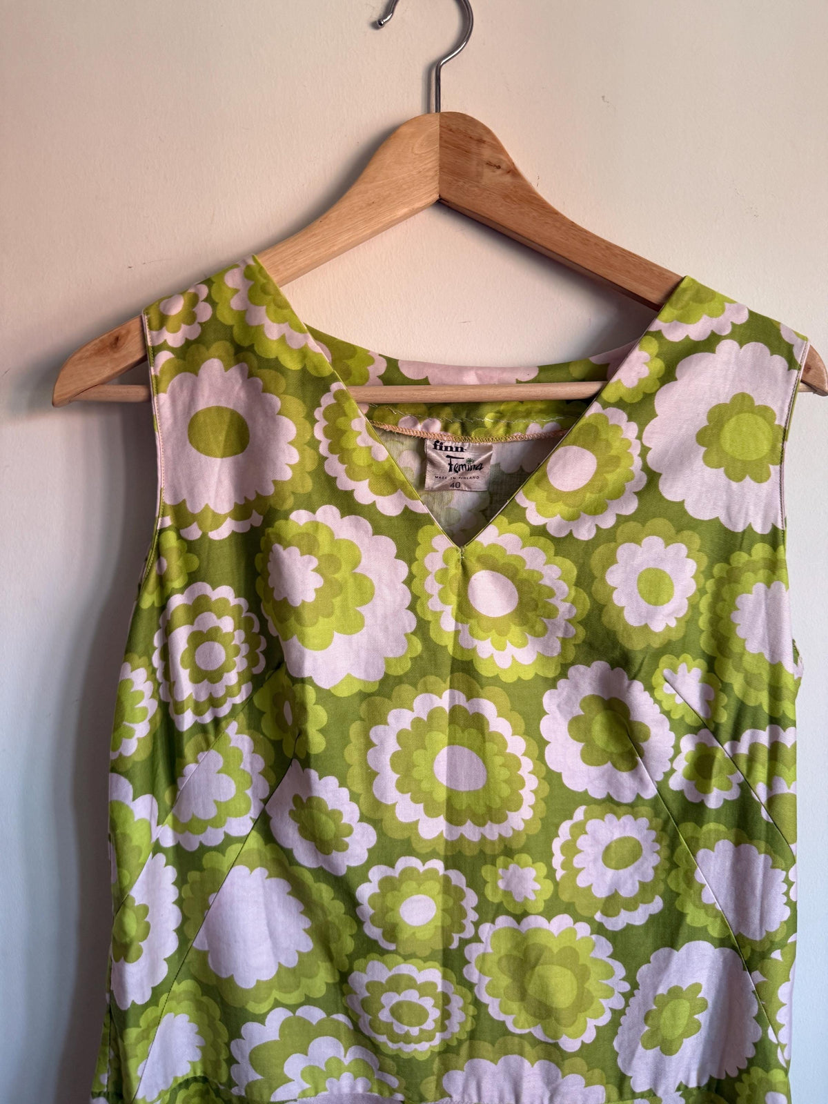 Vintage Finn Femina Green Floral Dress, Sleeveless V-Neck, Made in Finland (Size 40)