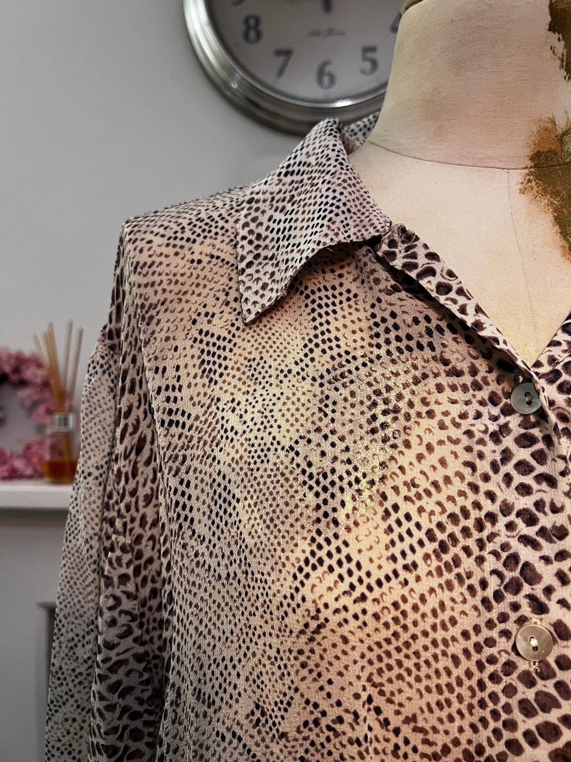 Vintage Grey Viscose Animal Print longline Blouse Top - Grey Brown Snakeskin Shirt Blouse UK12
