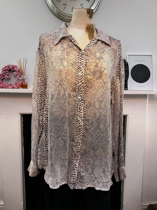 Vintage Grey Viscose Animal Print longline Blouse Top - Grey Brown Snakeskin Shirt Blouse UK12