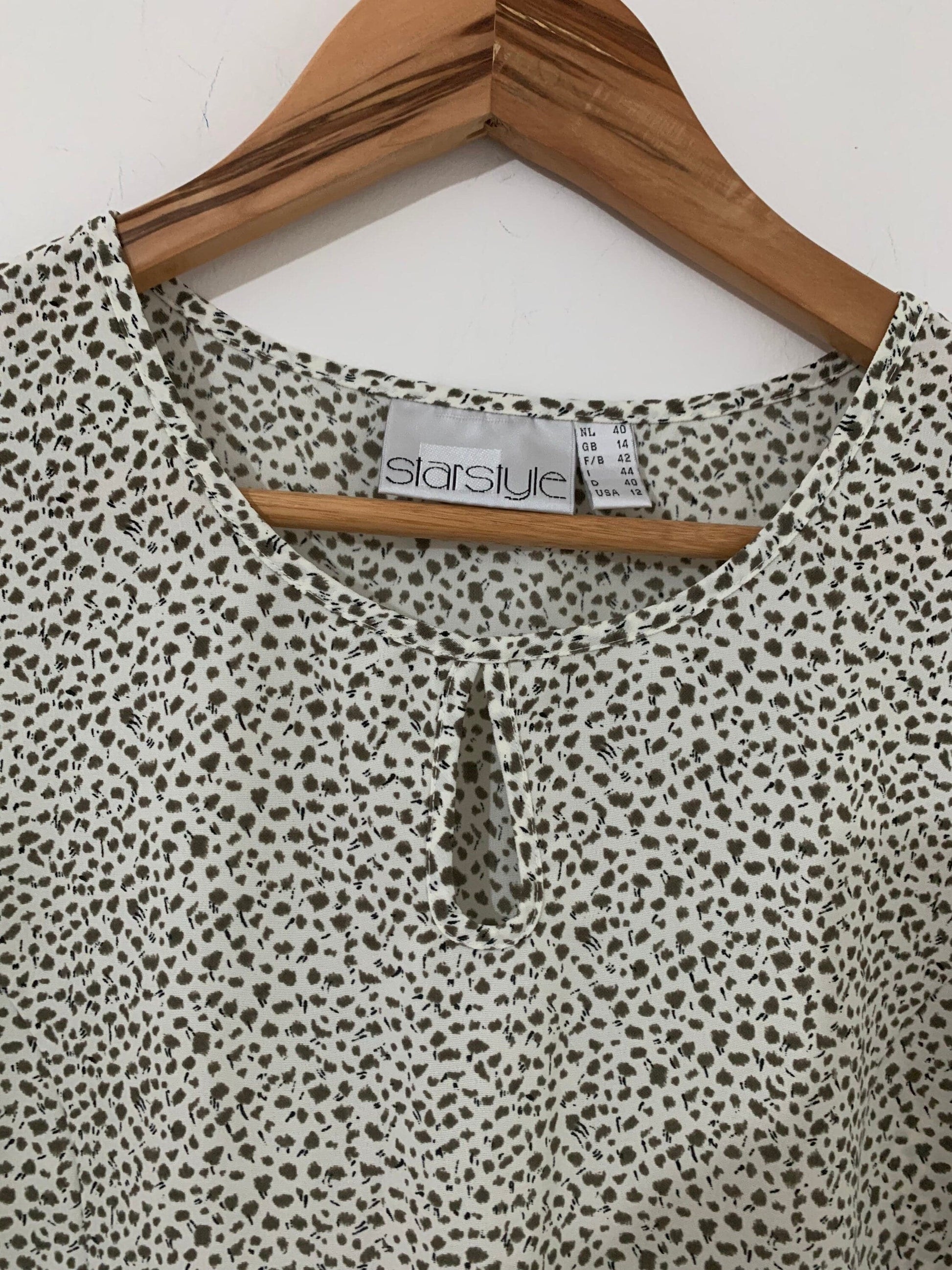 Grey Abstract Spotty Vintage Blouse Semi Sheer Boxy sleeveless tank - Size 14