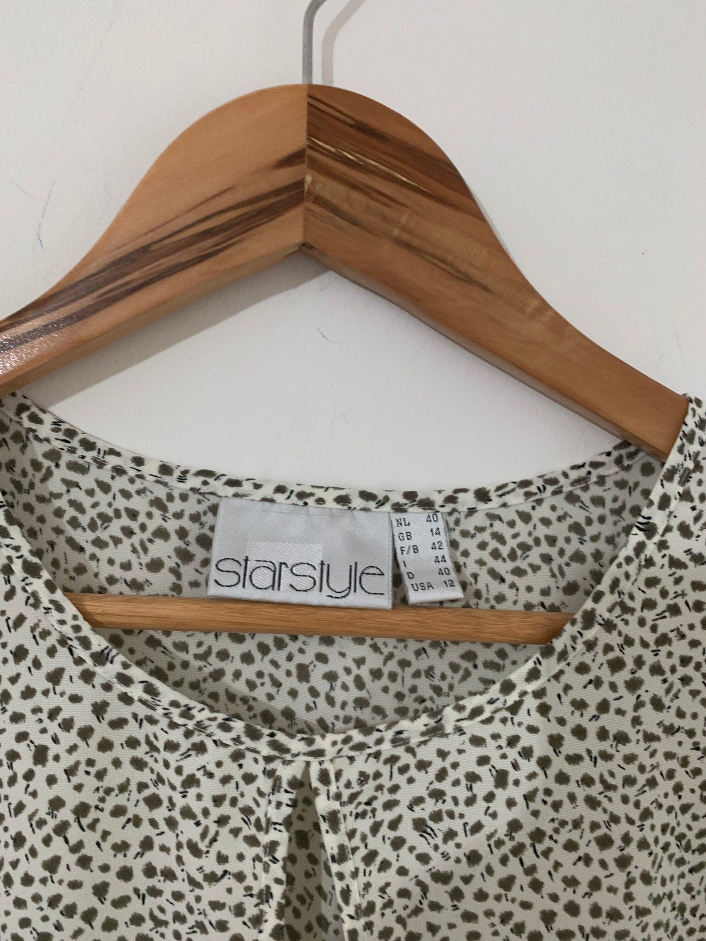 Grey Abstract Spotty Vintage Blouse Semi Sheer Boxy sleeveless tank - Size 14