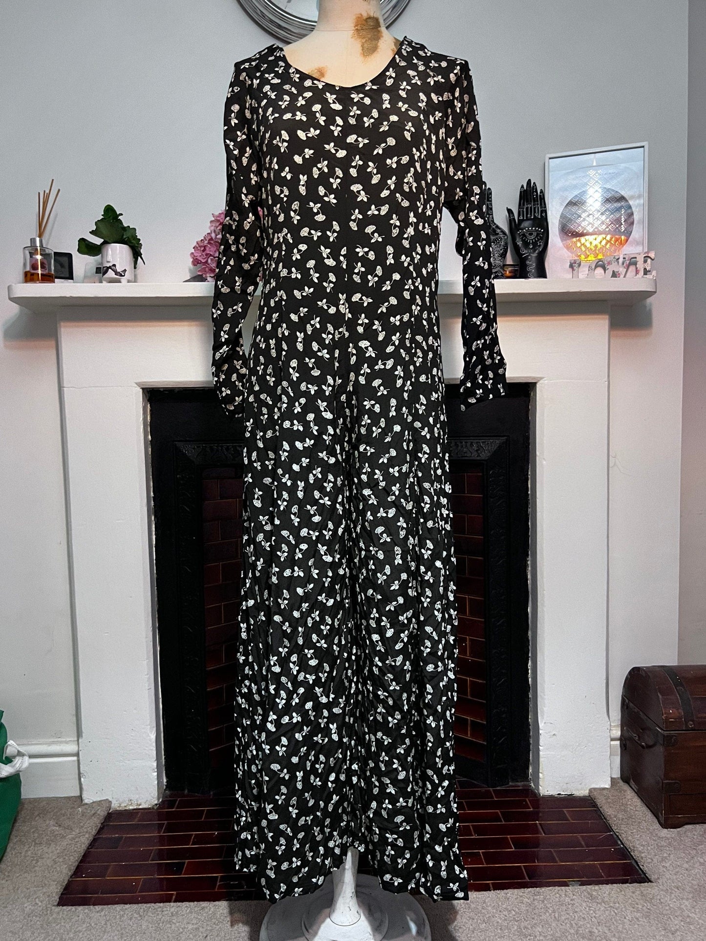 Vintage Jumpsuit 90s Floral Black White Romper Playsuit Black and white