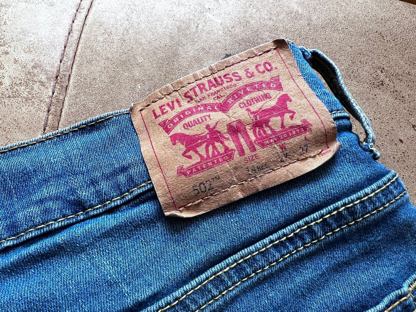 Vintage Denim Short Levi Cut Offs W27 - light stone wash denim shorts - Levi Jeans Cut Offs 502