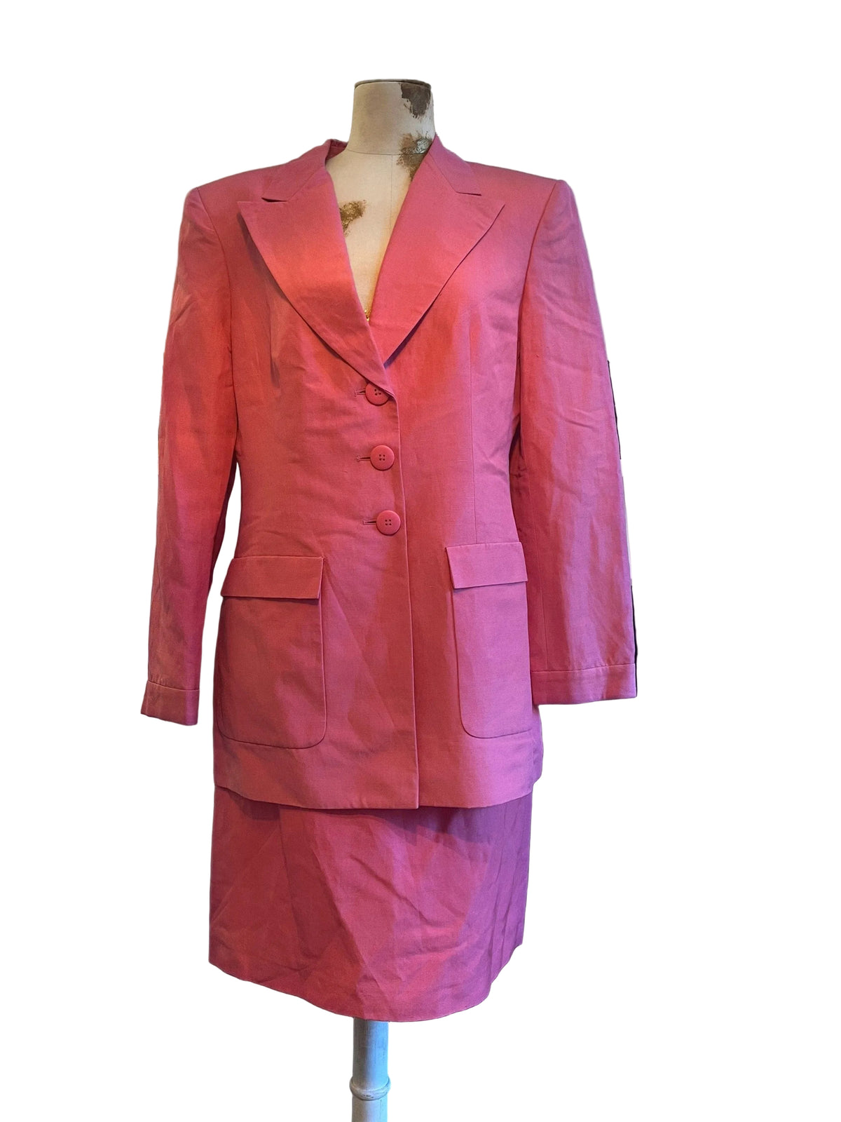 Vintage Silk Suit Linen Skirt Suit - pencil Skirt and longline blazer with pocket details Size UK12 - Pink 1990s