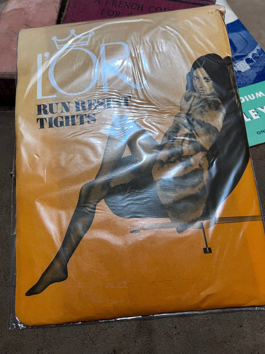 Vintage Womens light Tan Tights Deadstock Tights Brown Retro 60s 70s 1960s 1970s New in Packaging, vintage tights, vintage L’or