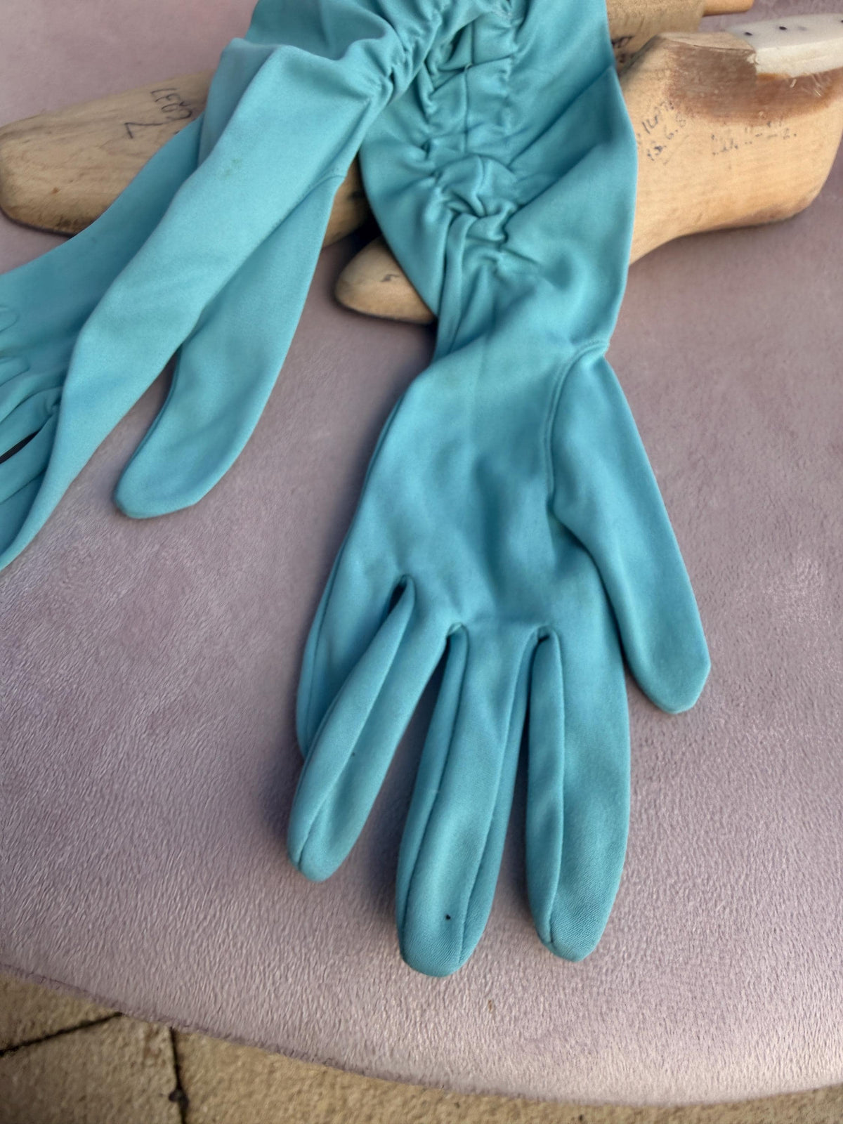 Vintage Turquoise Ruched Fabric Gloves with Long Cuffs – Aqua Evening Occasion Accessories