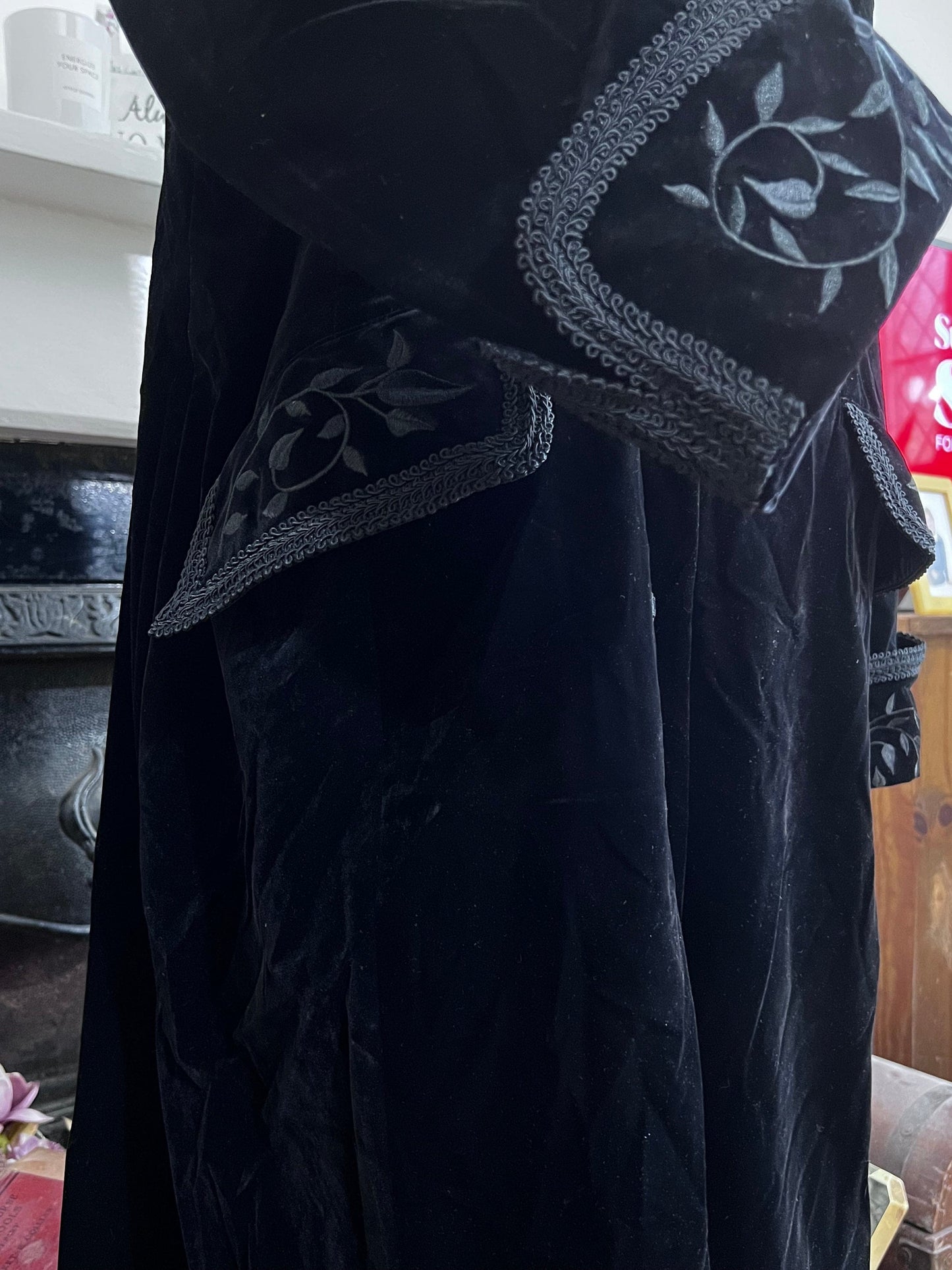 Vintage Velvet Maxi Coat, embroidered detail cuffs and collars, vintage velvet coat, vintage full length winter coat, velvet maxi coat UK20