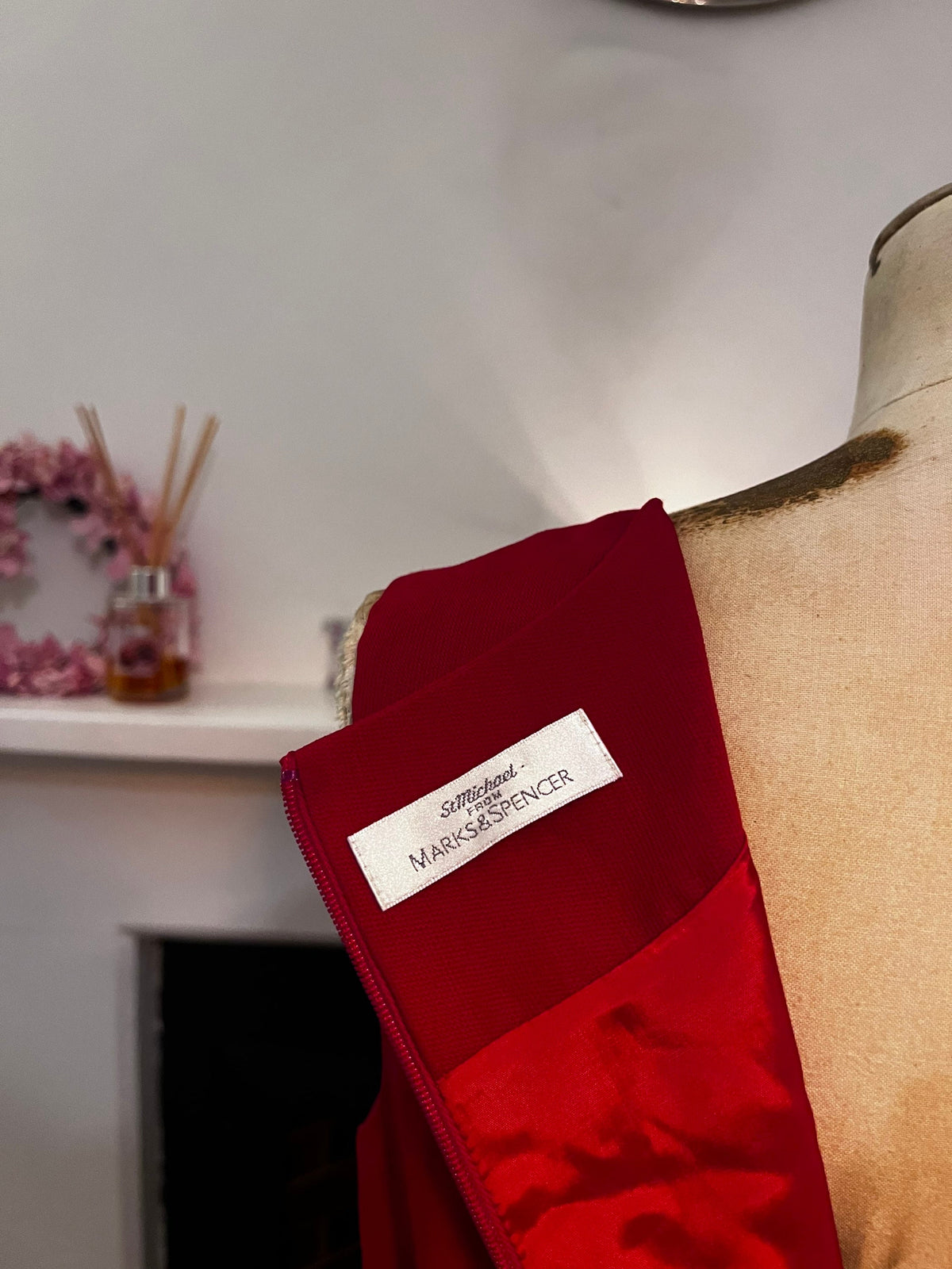 Vintage Red Dress, Scarlet Shift dress St Michael Marks & Spencer, Shift Dress, Unworn Condition UK12, vintage dress, vintage red dress, 90s