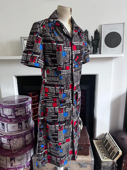 Vintage Dress 1970s Handmade button through Dress French newspaper fabric uk 8-12 Vintage, vintage dress, vintage fashion, vintage handmade