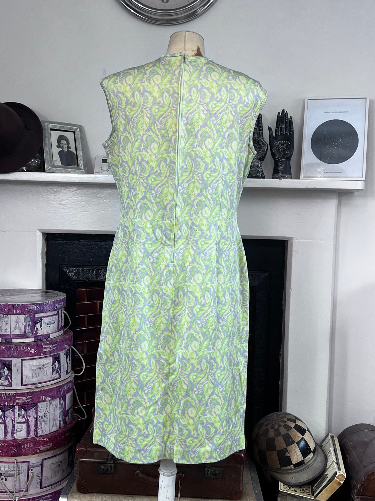 1960s vintage Dress Green Purple, Floral Mini Dress, Sleeveless Handmade, teardrop neckline, vintage dress, 1970s mini dress, vintage clothi