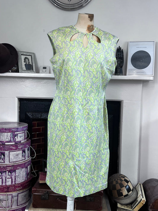 1960s vintage Dress Green Purple, Floral Mini Dress, Sleeveless Handmade, teardrop neckline, vintage dress, 1970s mini dress, vintage clothi