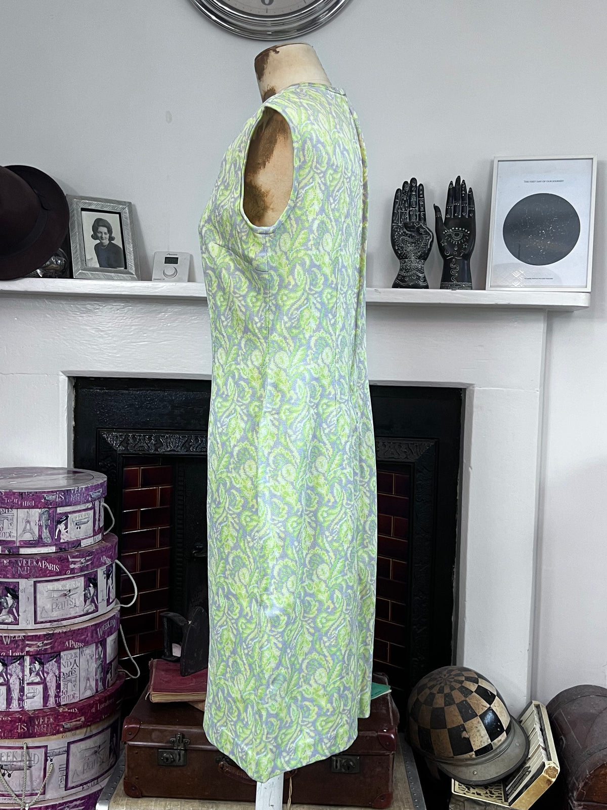 1960s vintage Dress Green Purple, Floral Mini Dress, Sleeveless Handmade, teardrop neckline, vintage dress, 1970s mini dress, vintage clothi