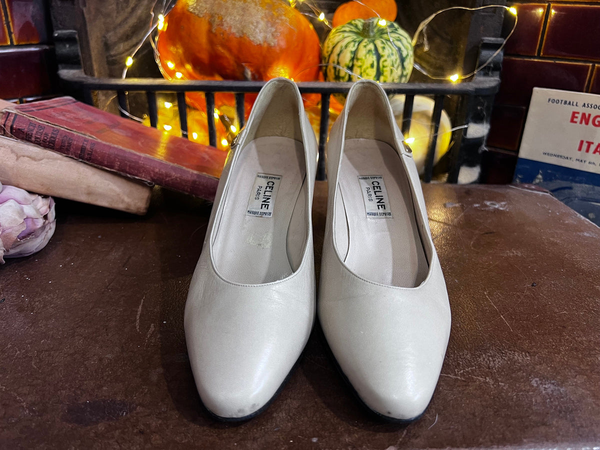 Vintage Céline Paris Leather Shoes: 1950s Cream Heels, UK1