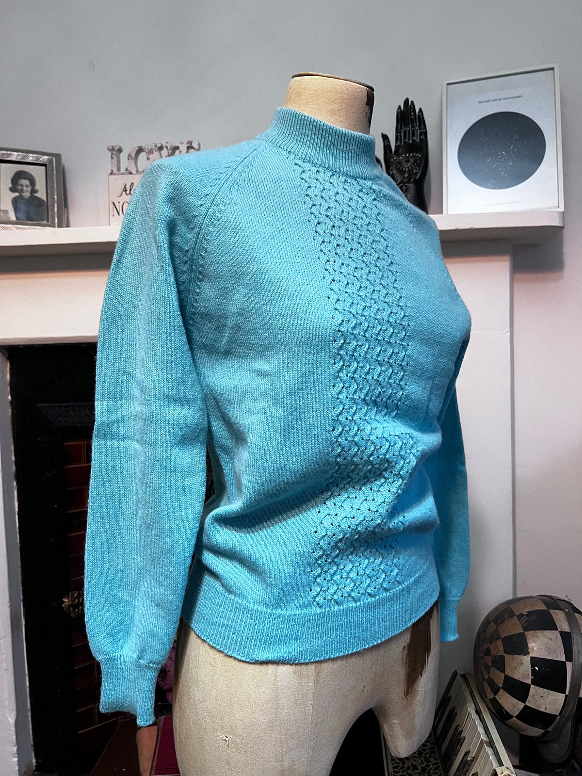 1950s Mint Green Pointelle Knit Sweater | Mock Neck Retro Pullover (UK 8)