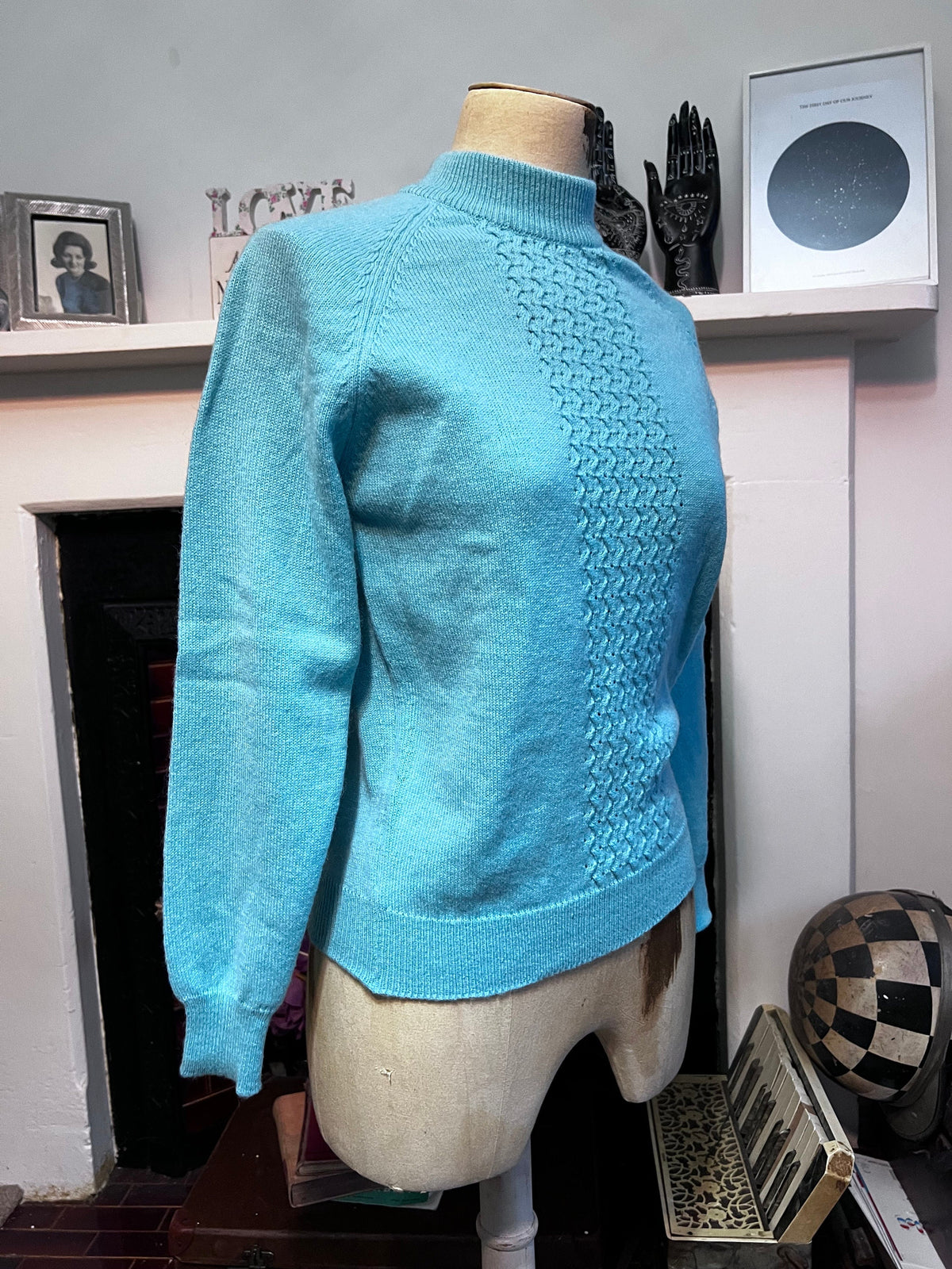 1950s Mint Green Pointelle Knit Sweater | Mock Neck Retro Pullover (UK 8)