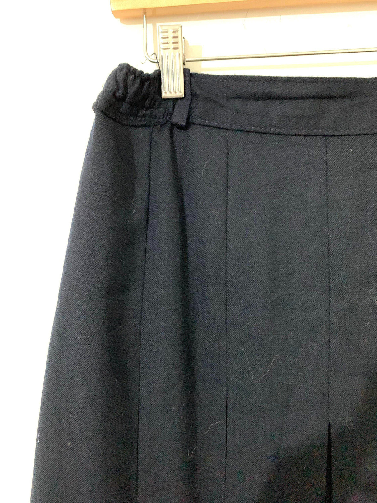 Vintage Navy Blue Pencil Skirt Knee Length UK Size 12 - Straven, vintage skirt, vintage clothing, ladies vintage skirt, navy vintage skirt