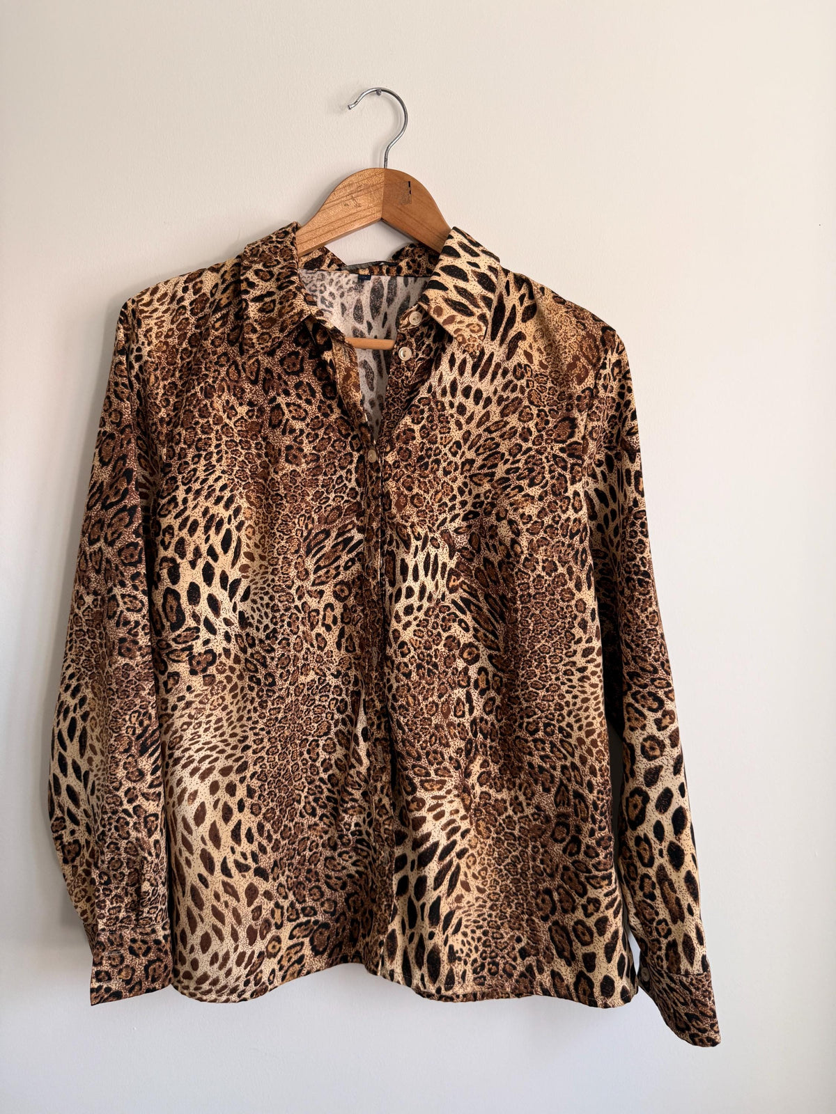 Vintage Leopard Print Button Up Shirt – 90s Safari Animal Blouse