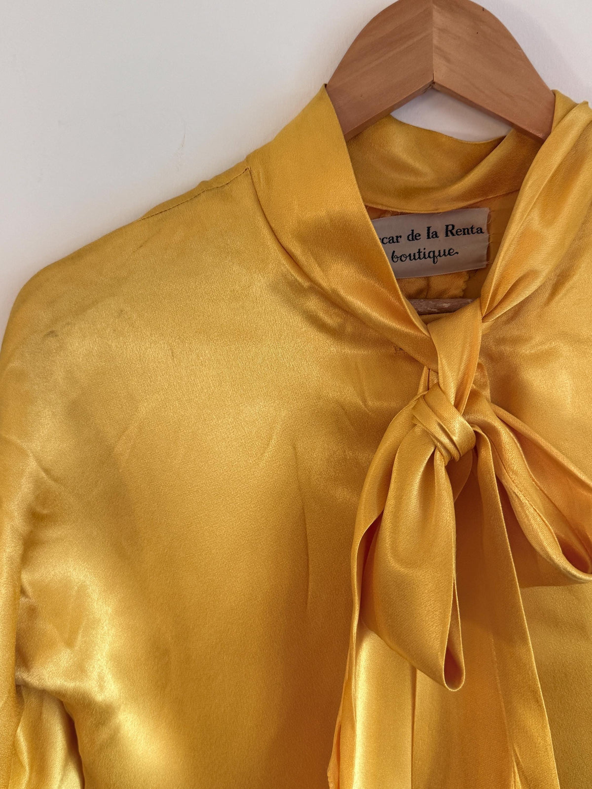 Vintage Oscar de la Renta Boutique Silk Dress Golden Satin Pussy Bow Cocktail Dress Designer Evening Dress Luxury Vintage Occasion Dress