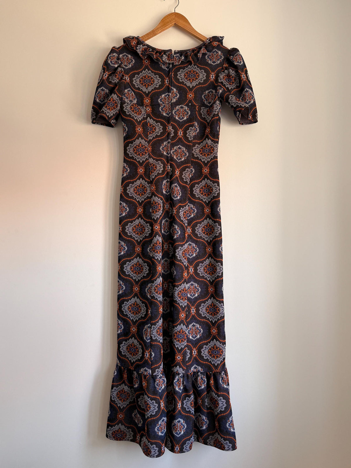 1970s Geometric Paisley Maxi Dress | Ruffle Hem Boho Retro Style