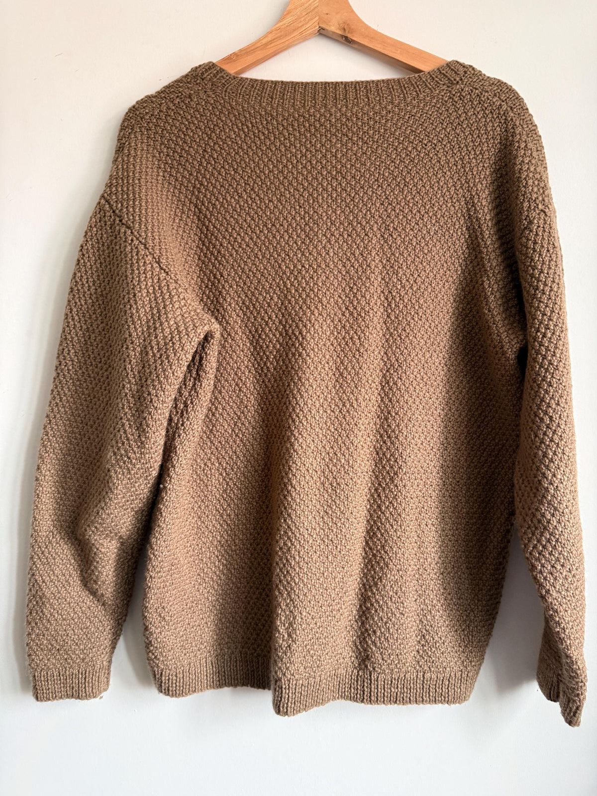 Vintage 1940s Brown Cable Knit Wool Jumper – V Neck Chunky Country Sweater – Unisex Heritage Knit