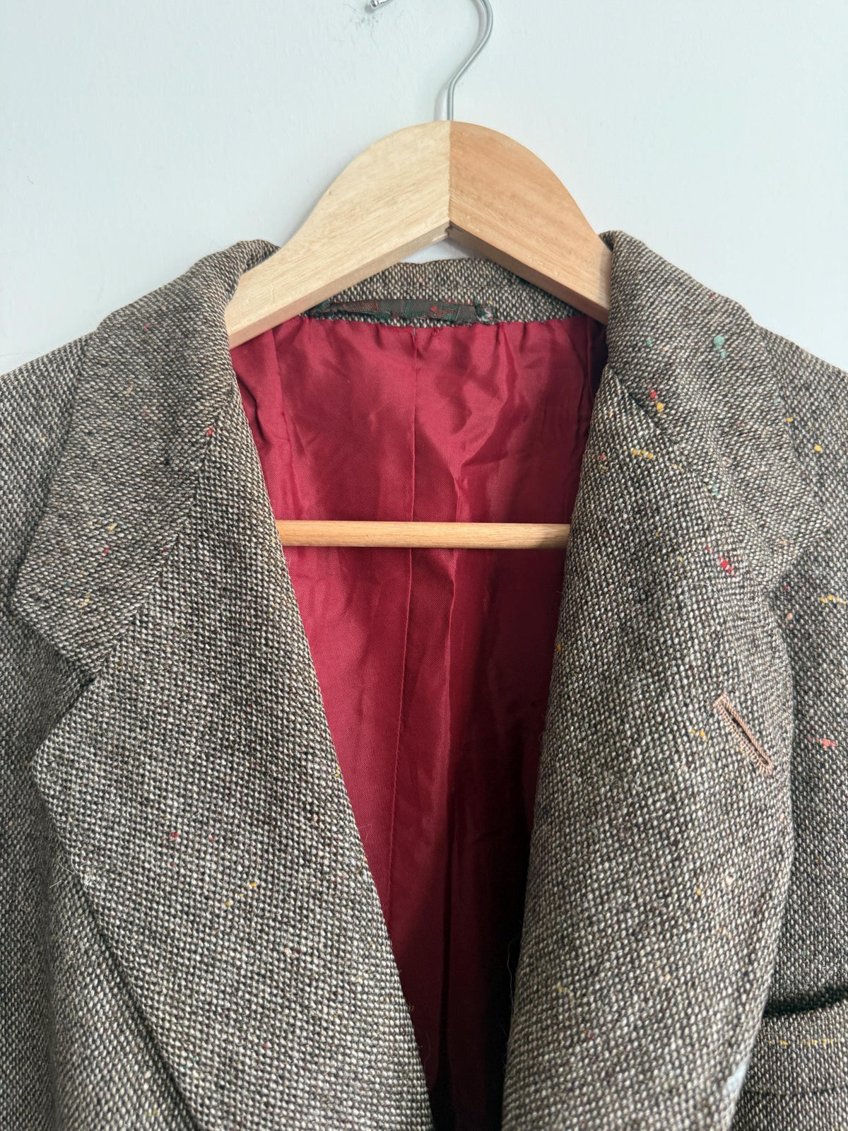 Vintage Donegal Tweed Sports Jacket: Brown Wool Blazer with Leather Trim