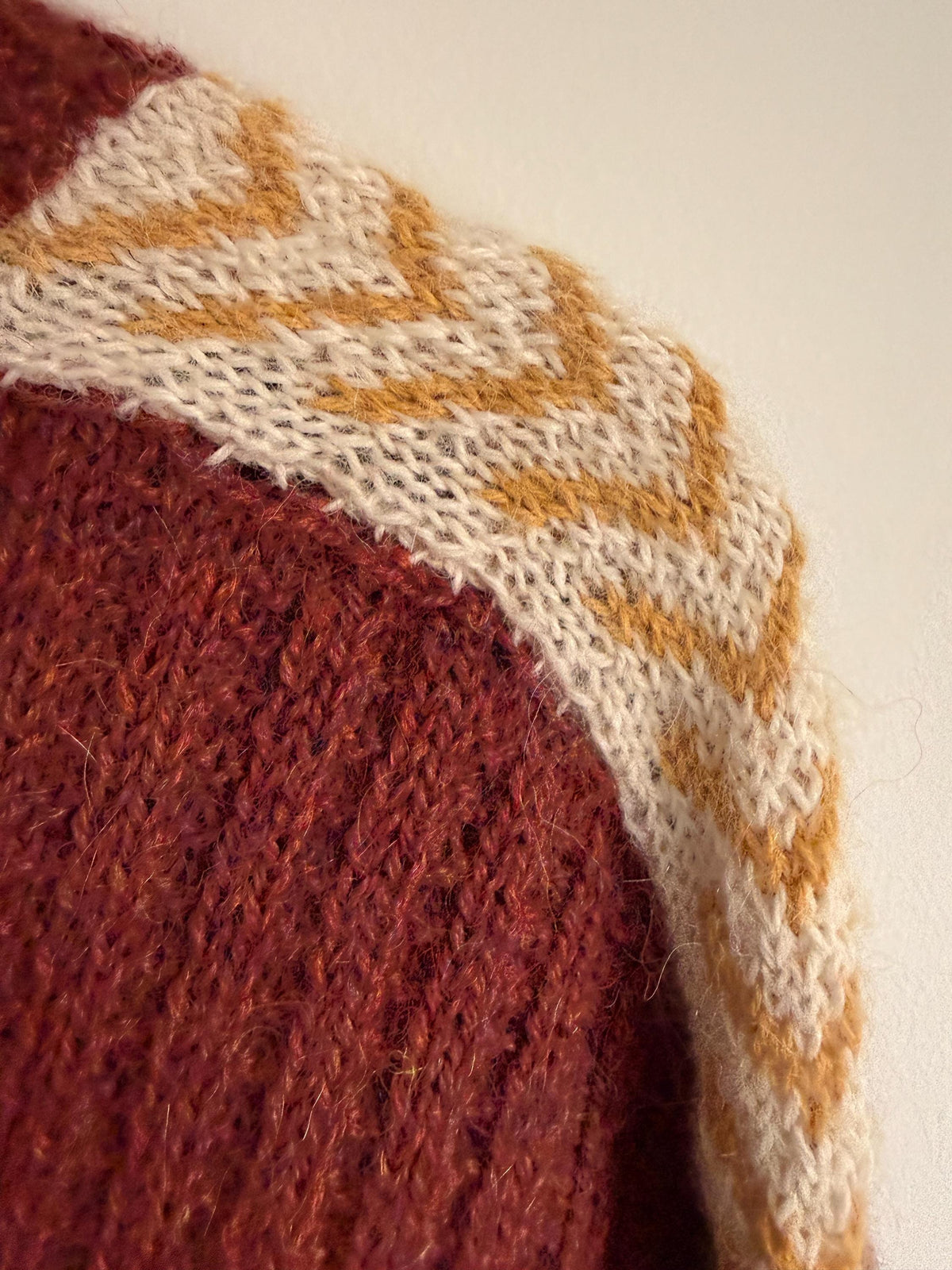 Vintage 1950s Wool Zip Cardigan – Burgundy Ski Sweater – Contrast Stripe Chunky Knit Jacket – Unisex
