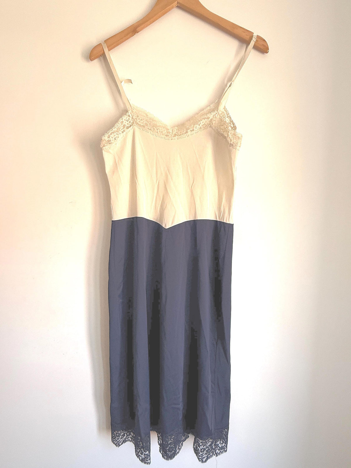 Vintage 1950s Navy Ivory Full Slip Colour Block Lace Lingerie Nightdress