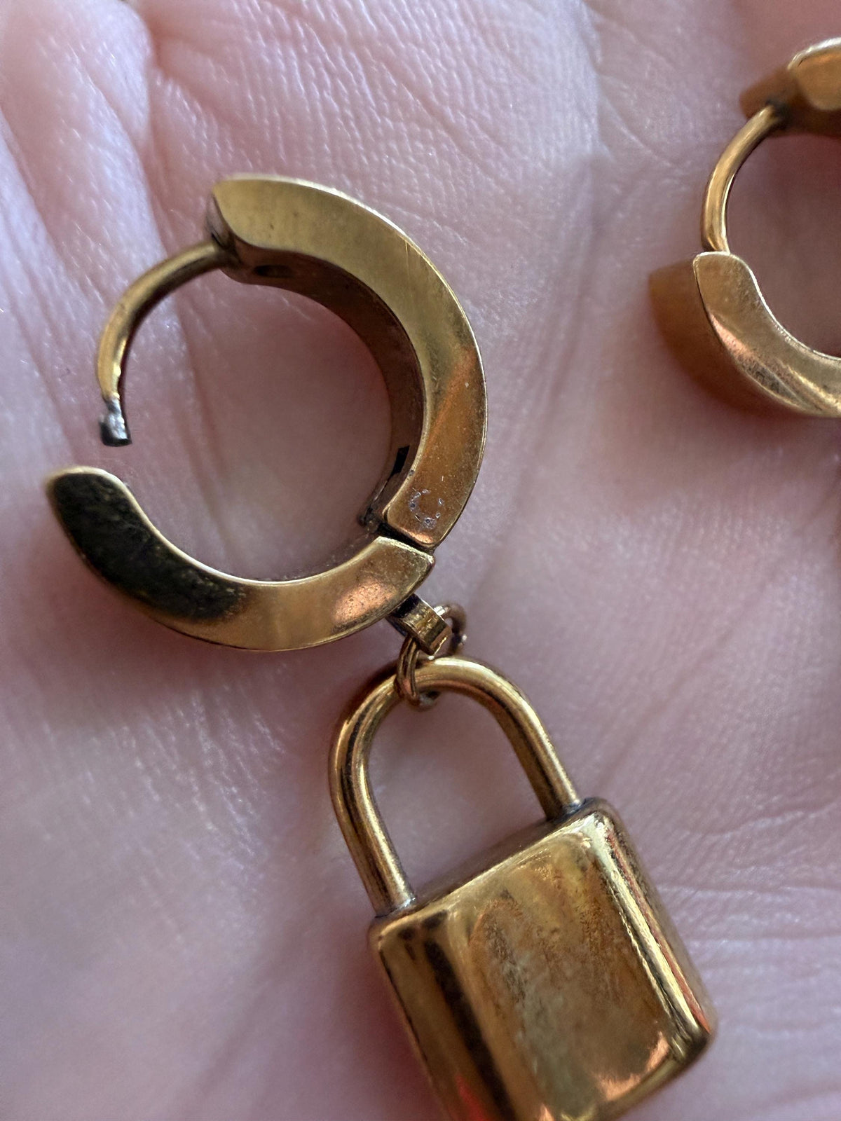 Vintage Gold Tone Padlock Drop Hoop Earrings – Chunky Hinged Hoops – 1980s/1990s Statement Jewellery