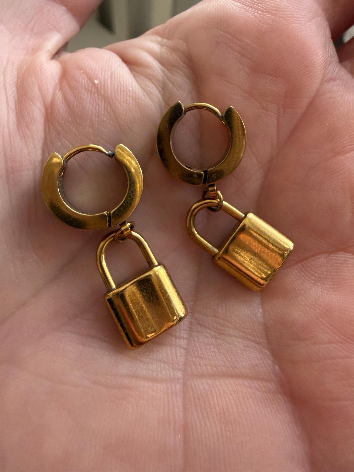 Vintage Gold Tone Padlock Drop Hoop Earrings – Chunky Hinged Hoops – 1980s/1990s Statement Jewellery